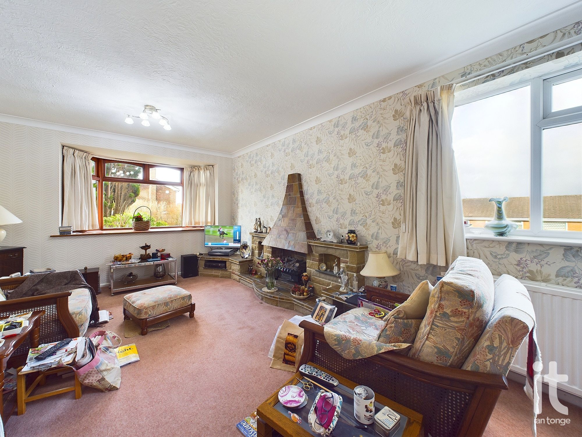 4 bedroom detached house For Sale in Stockport - Photograph 19.