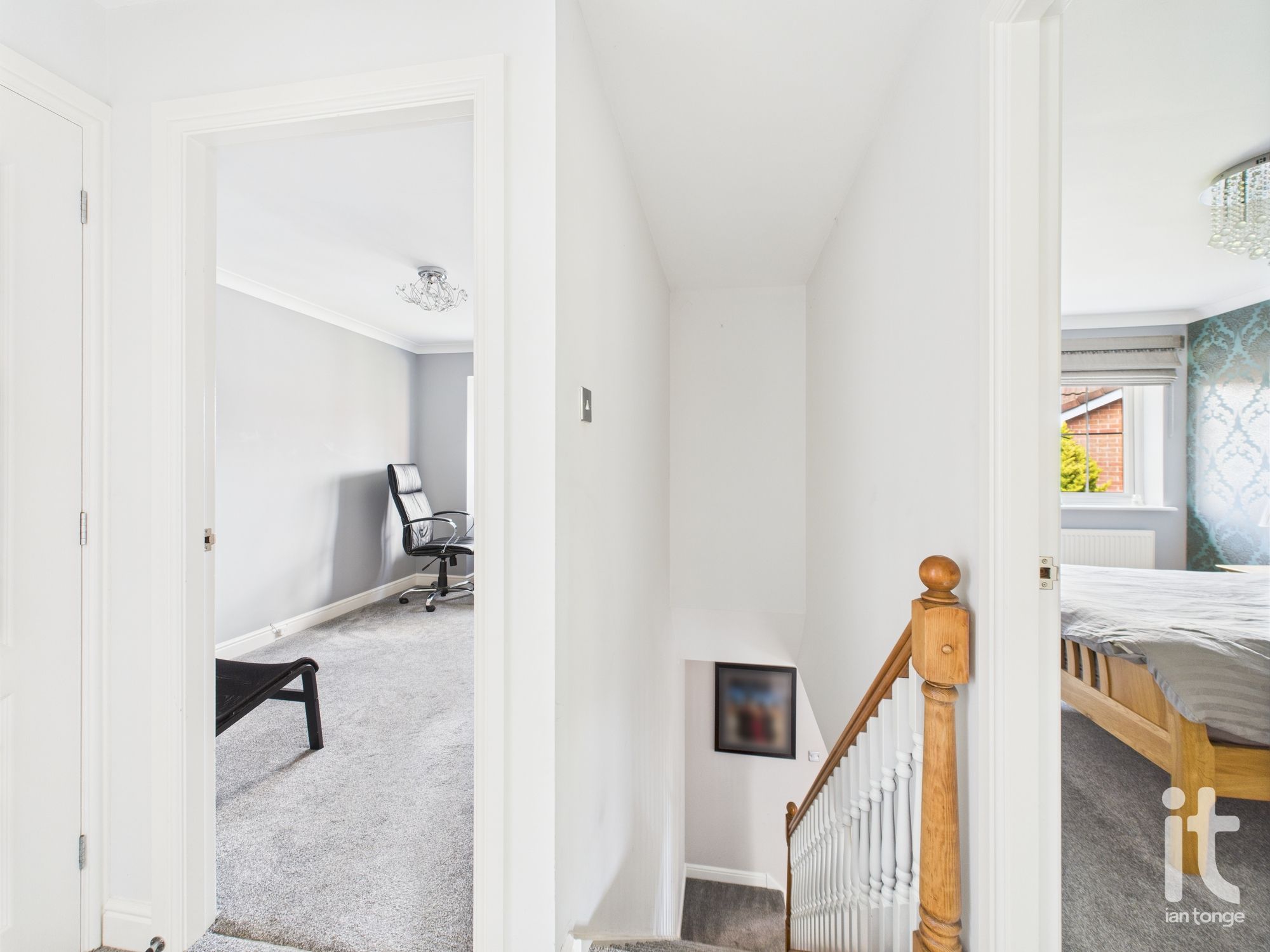 3 bedroom detached house For Sale in Stockport - Photograph 12.