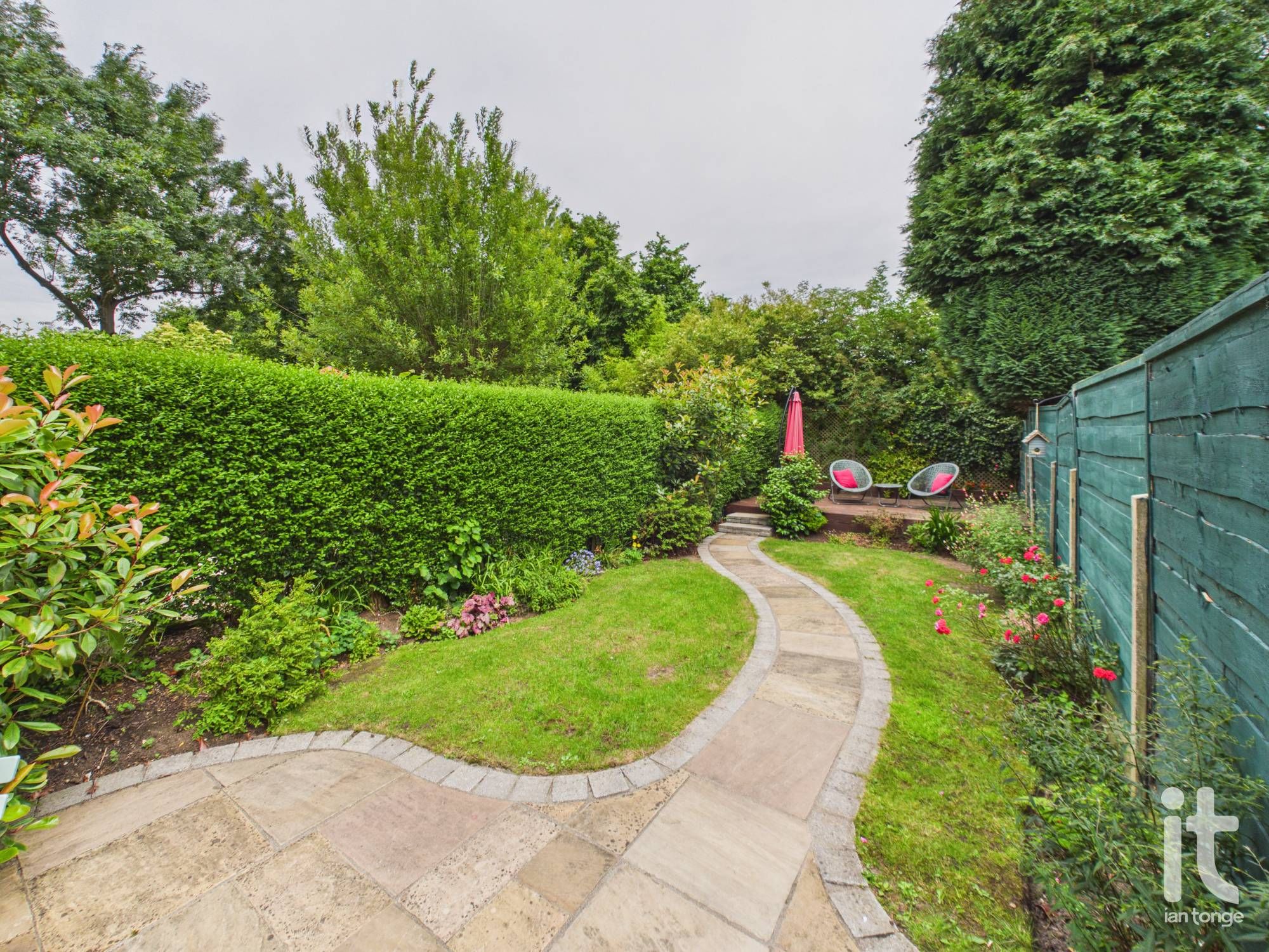 2 bedroom mid terraced house For Sale in Stockport - Photograph 21.