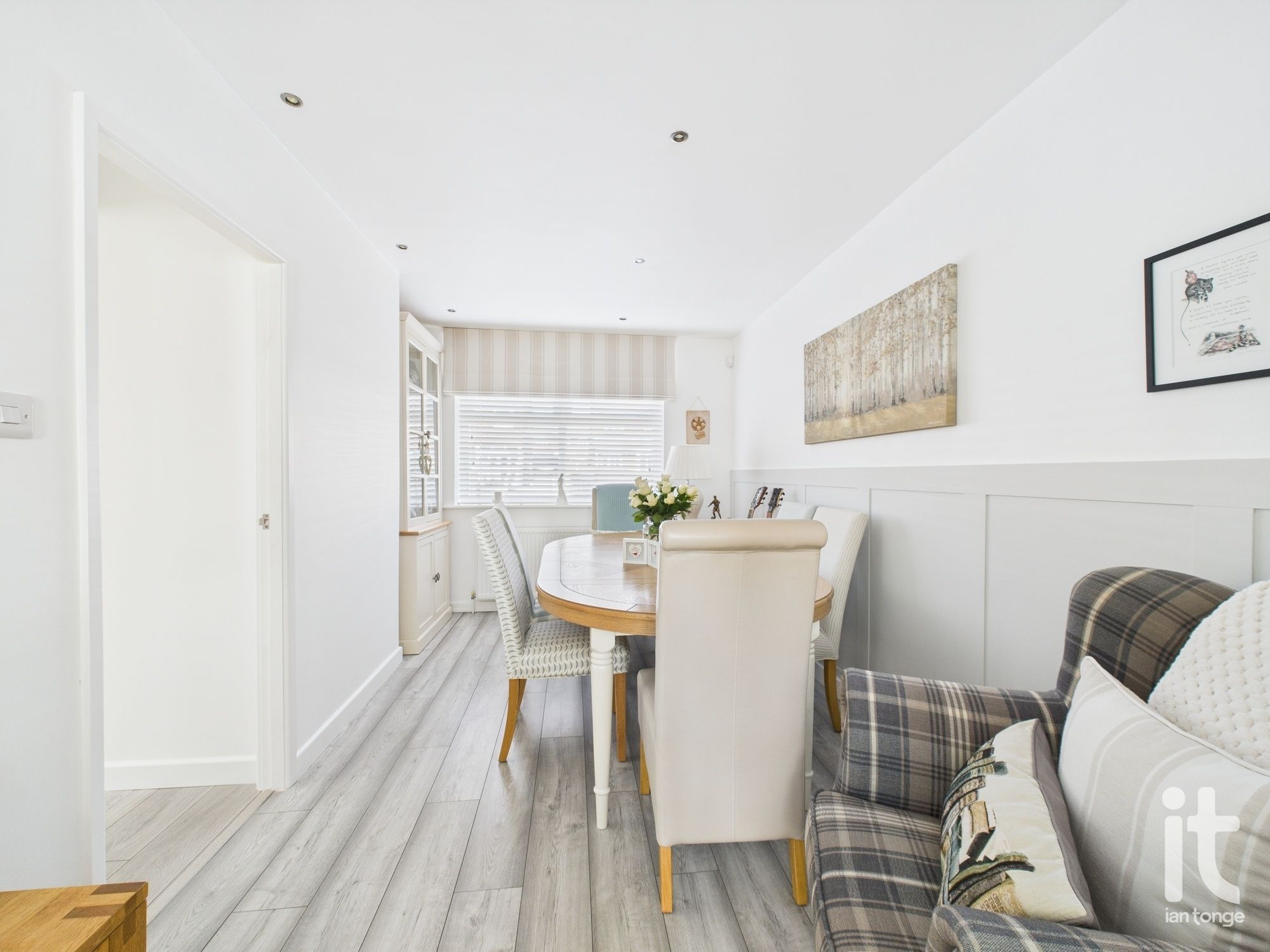 3 bedroom semi-detached house SSTC in Stockport - Photograph 15.