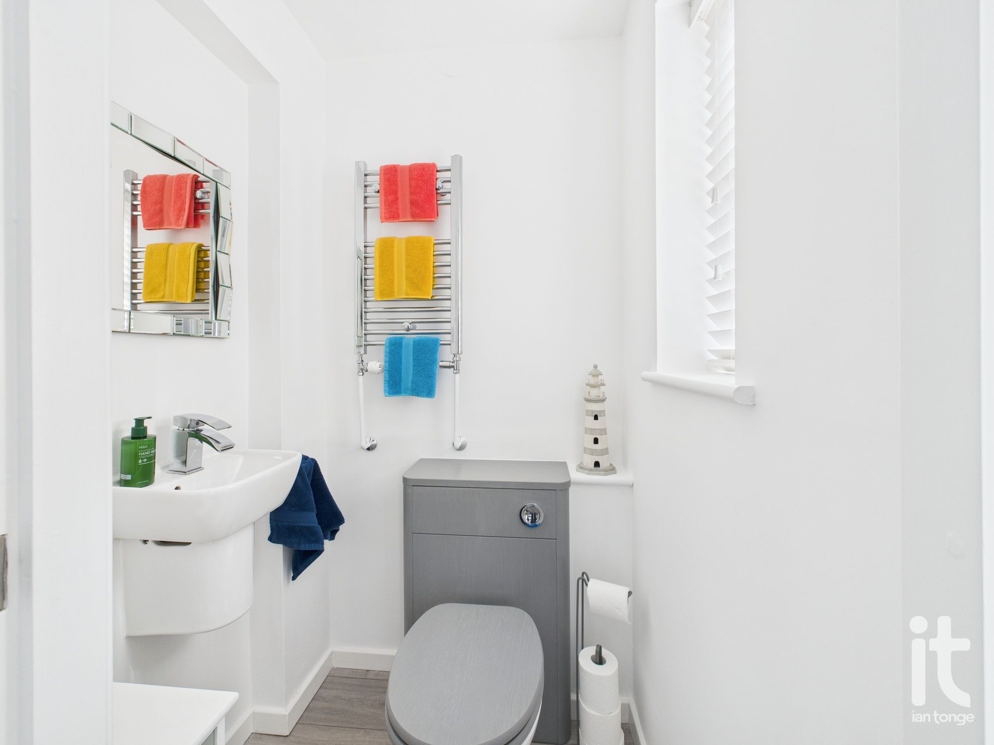 3 bedroom semi-detached house SSTC in Stockport - Photograph 14.