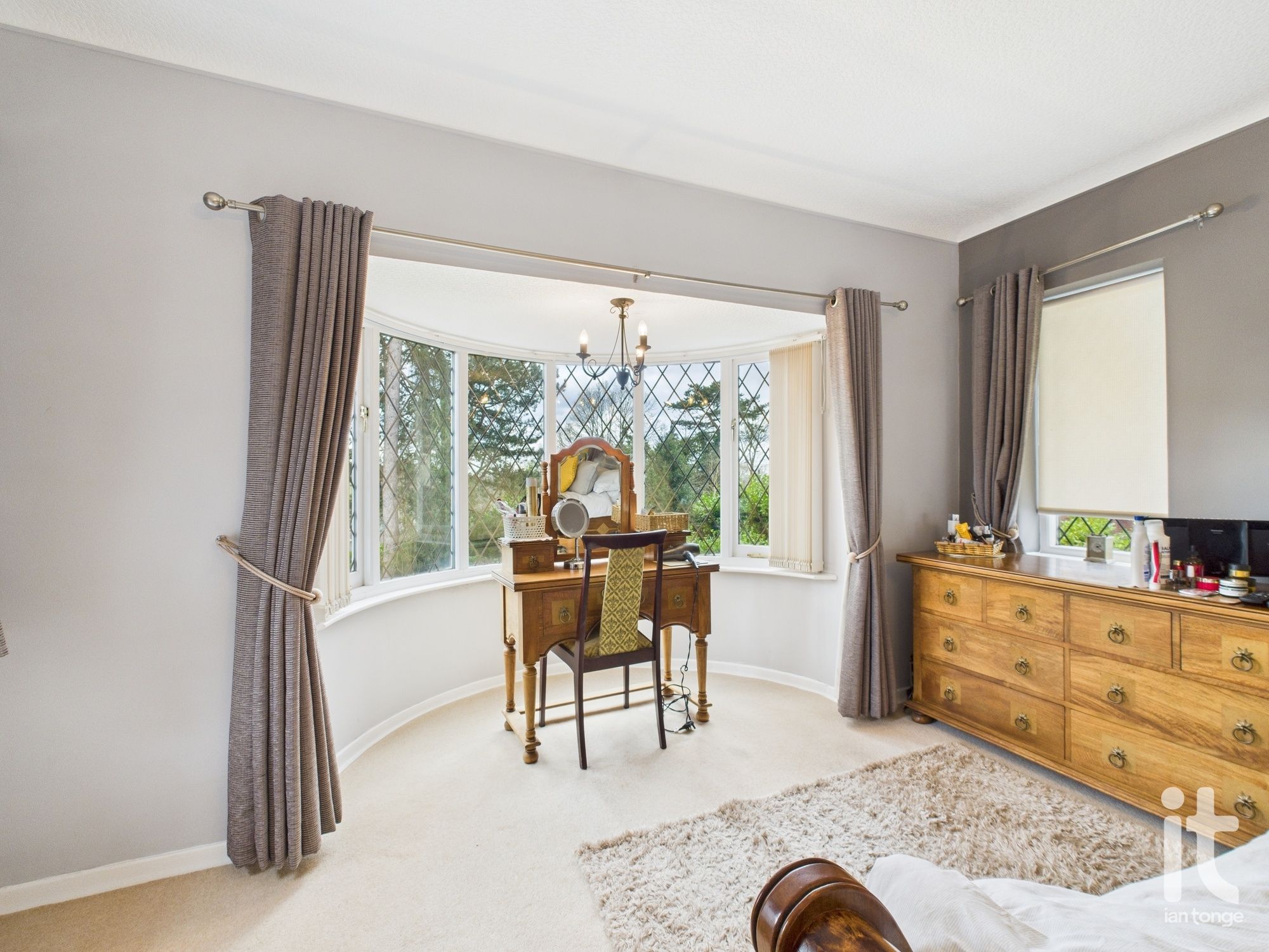 4 bedroom detached house Under Offer in Stockport - Photograph 66.