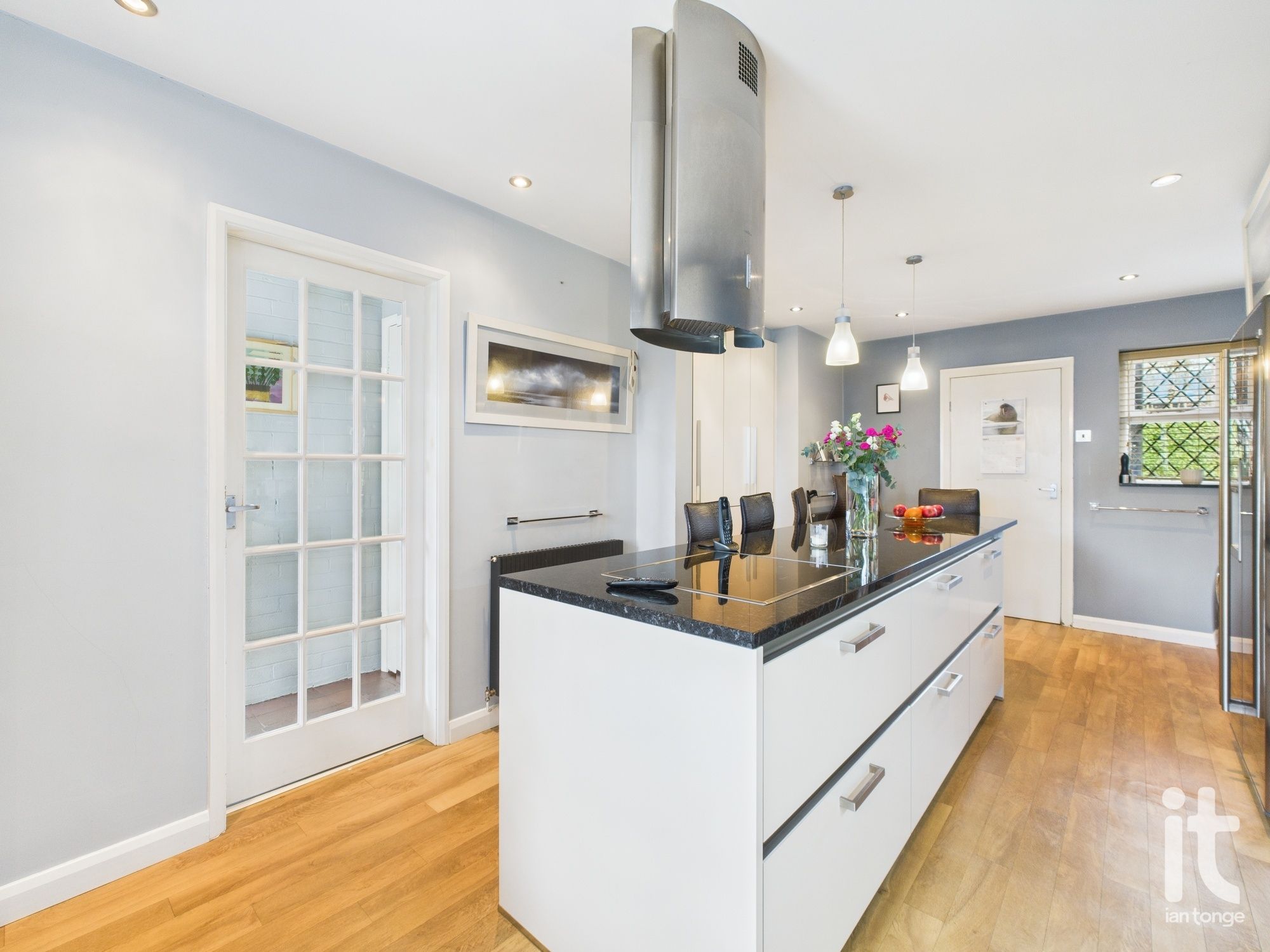 4 bedroom detached house Under Offer in Stockport - Photograph 46.