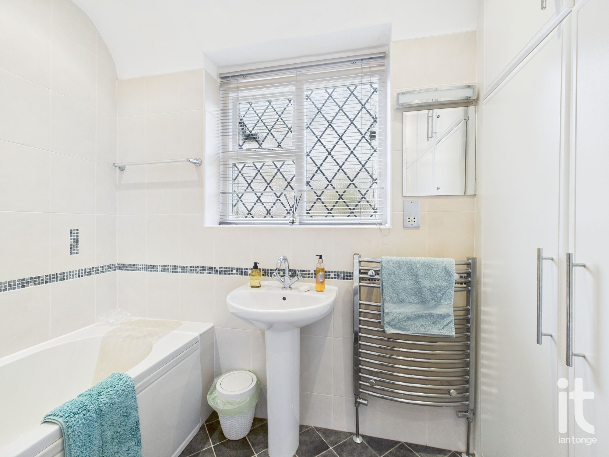 4 bedroom detached house Under Offer in Stockport - Photograph 78.