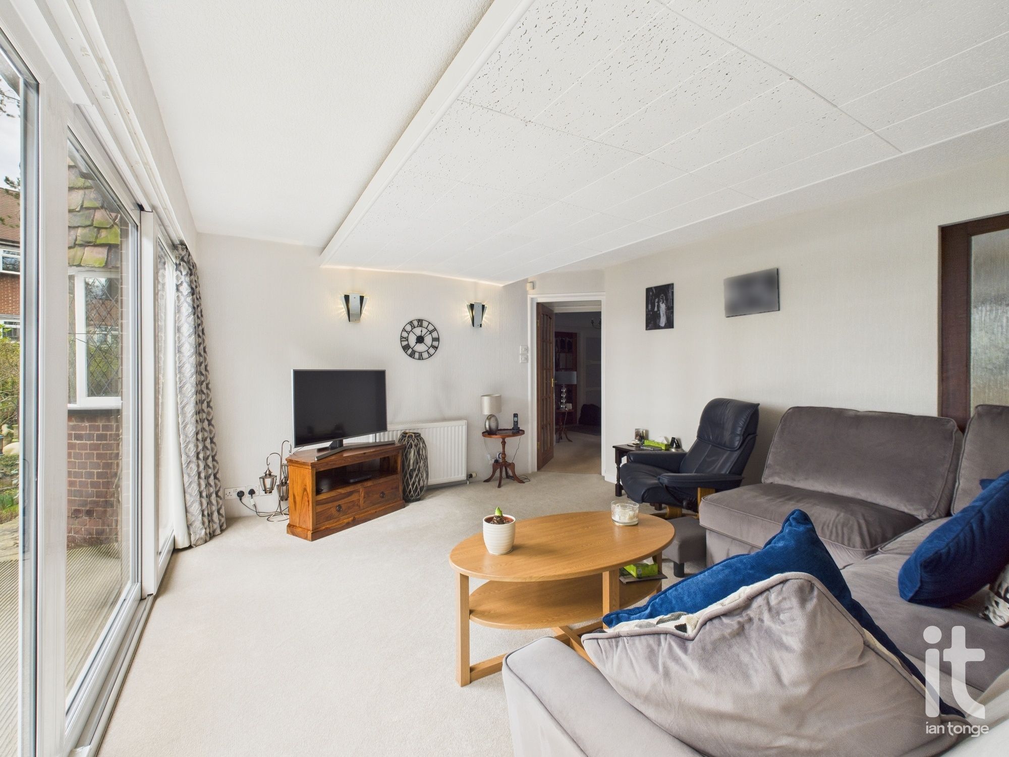 4 bedroom detached house Under Offer in Stockport - Photograph 56.