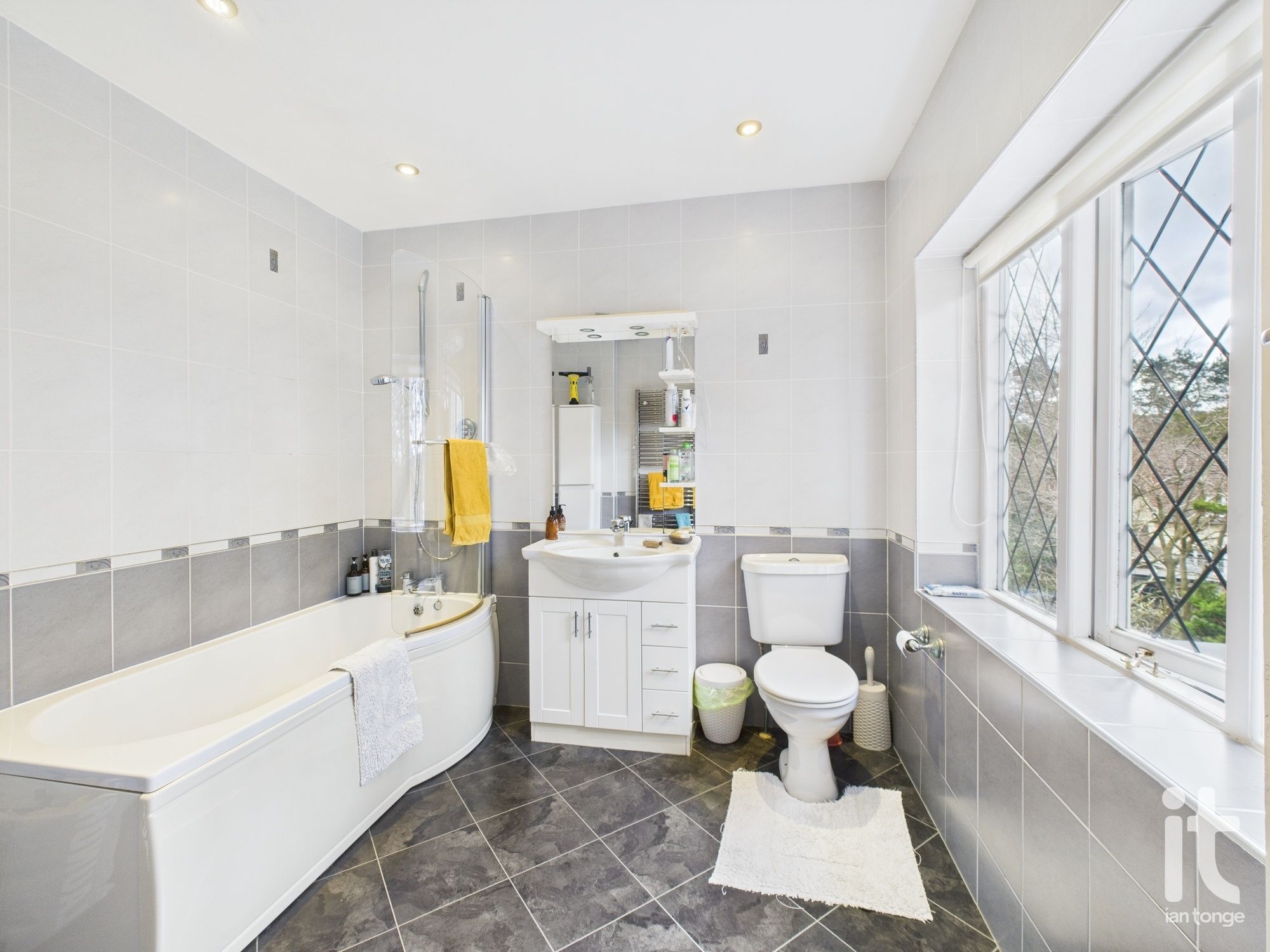 4 bedroom detached house Under Offer in Stockport - Photograph 70.