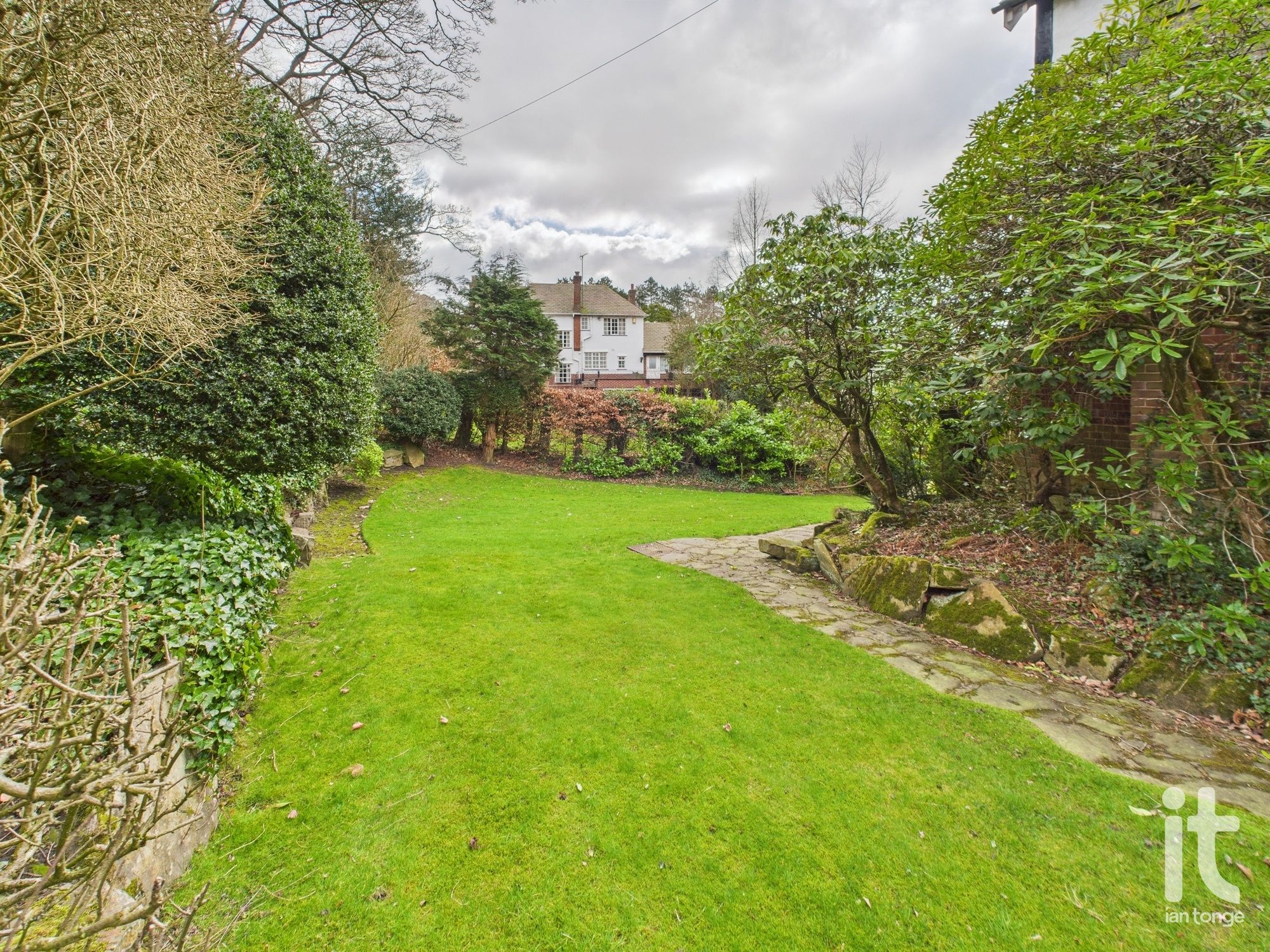 4 bedroom detached house Under Offer in Stockport - Photograph 11.