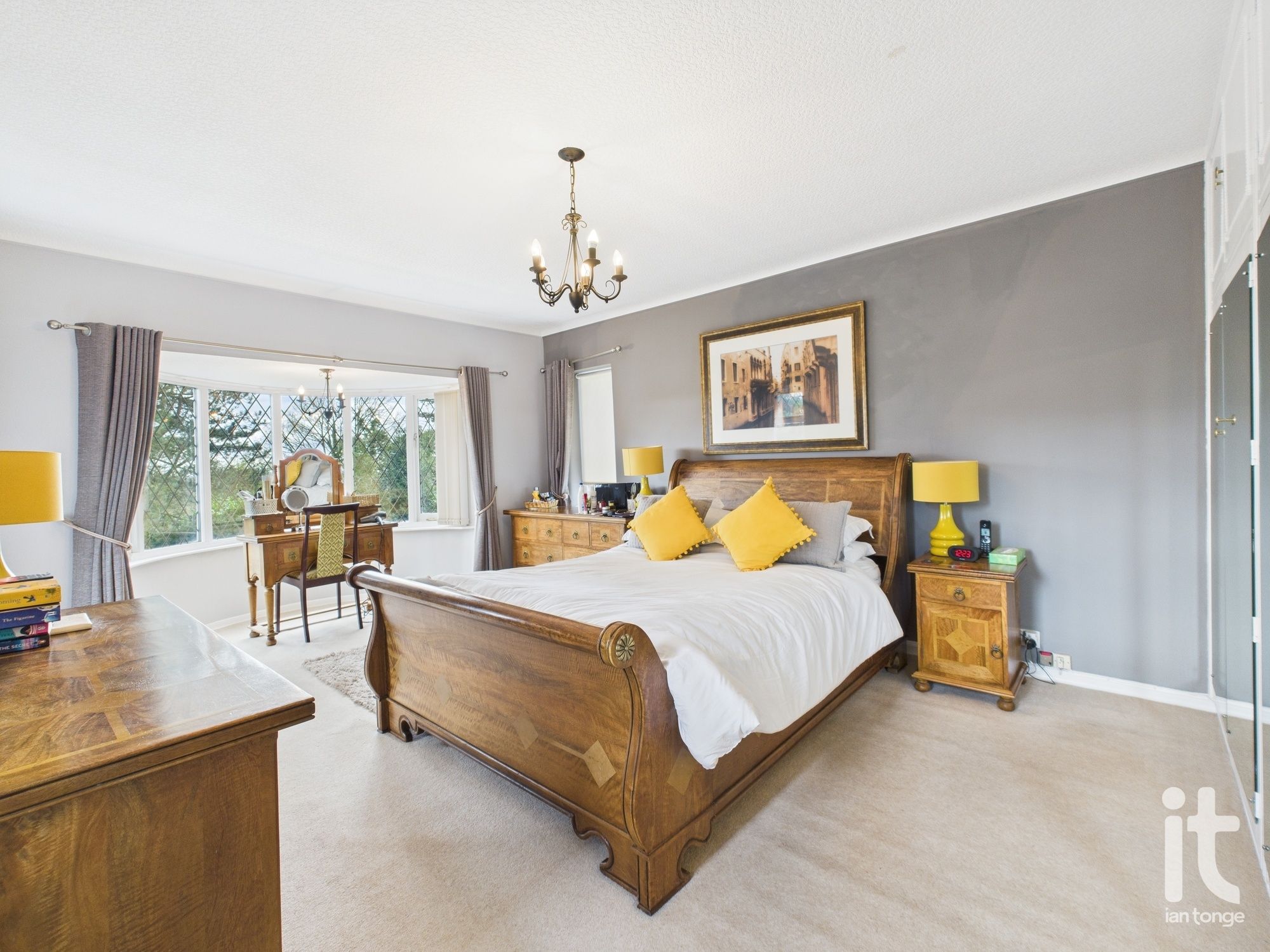 4 bedroom detached house Under Offer in Stockport - Photograph 64.