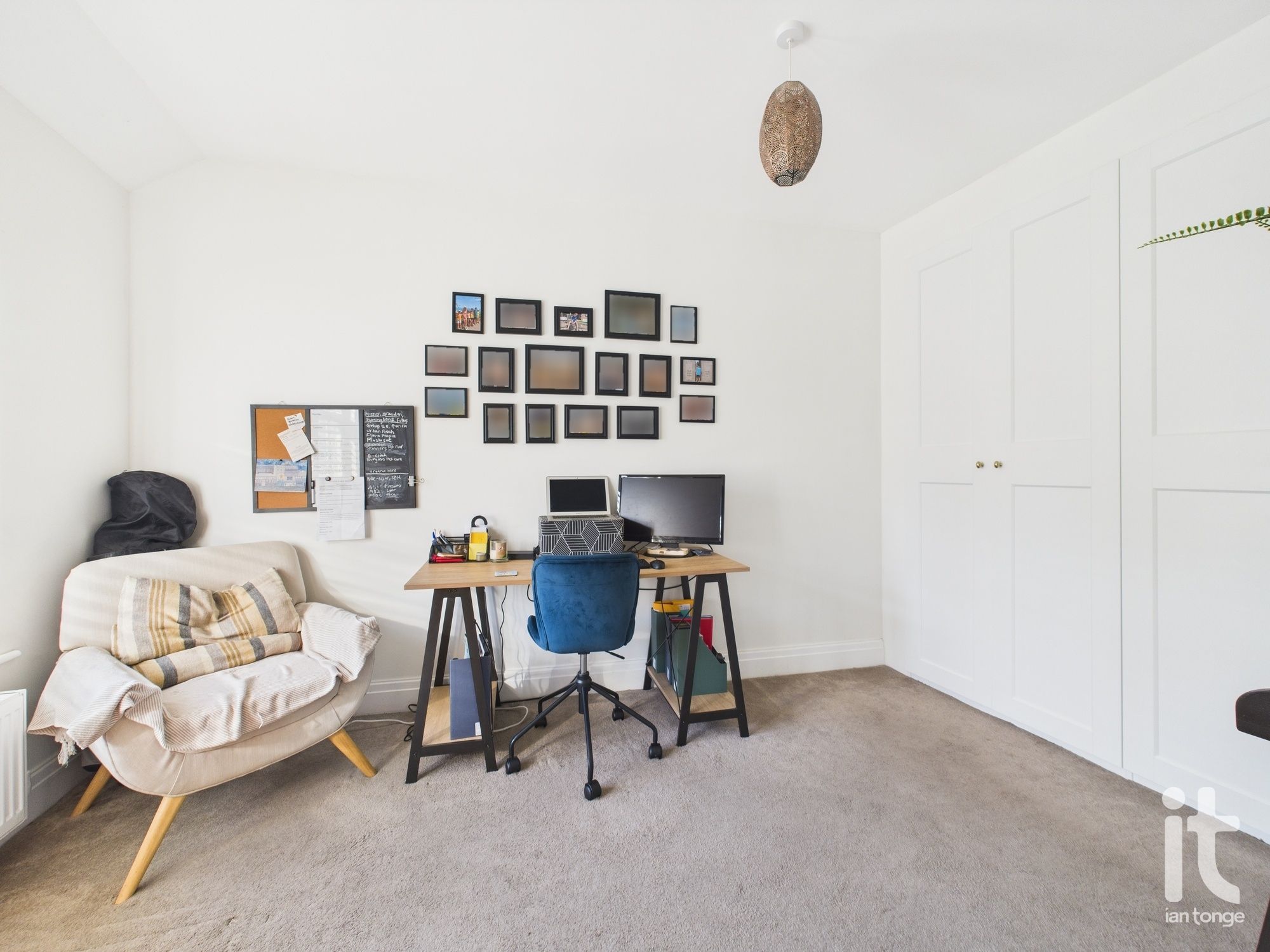 4 bedroom semi-detached house SSTC in Stockport - Photograph 20.