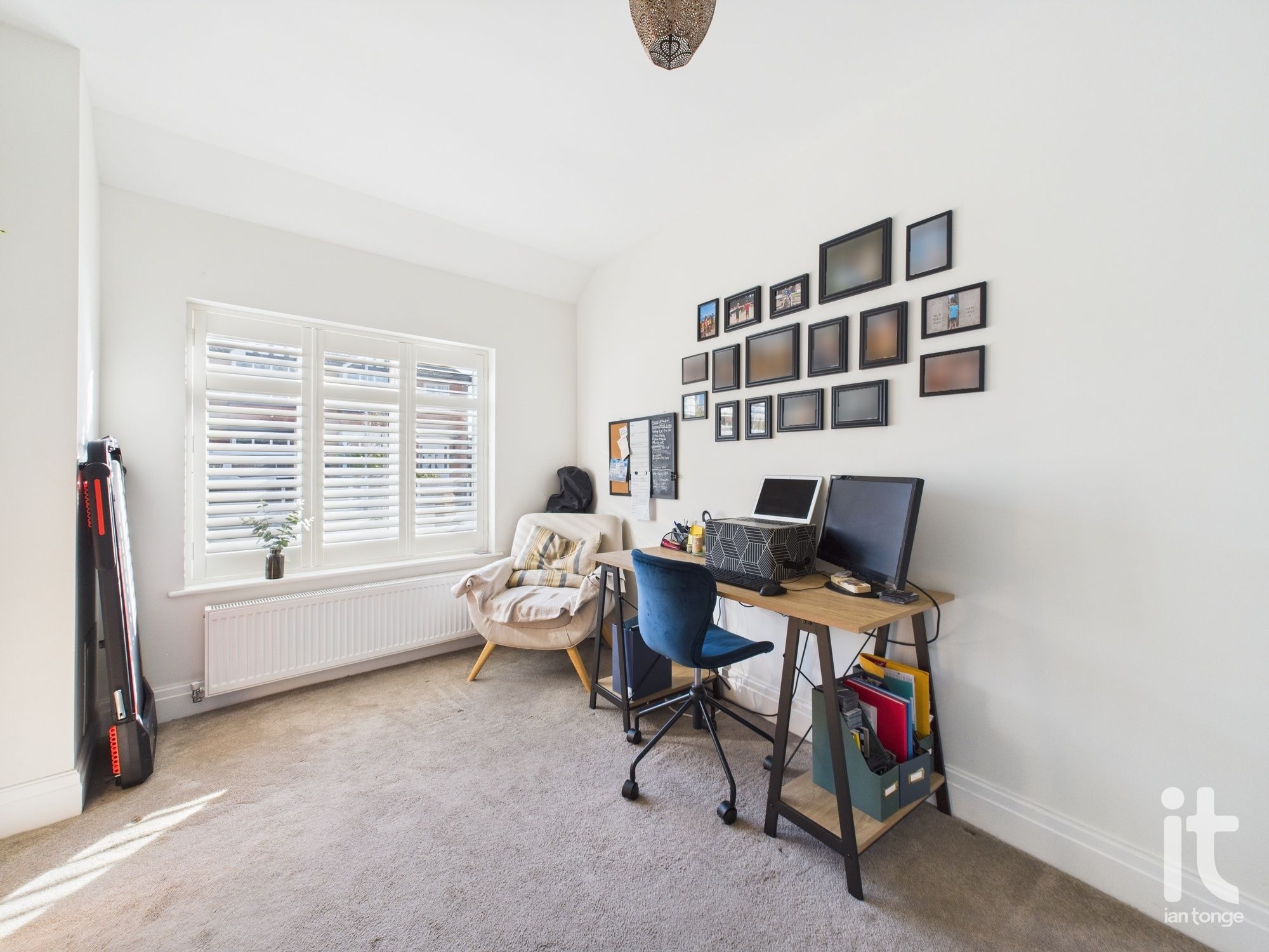 4 bedroom semi-detached house SSTC in Stockport - Photograph 21.