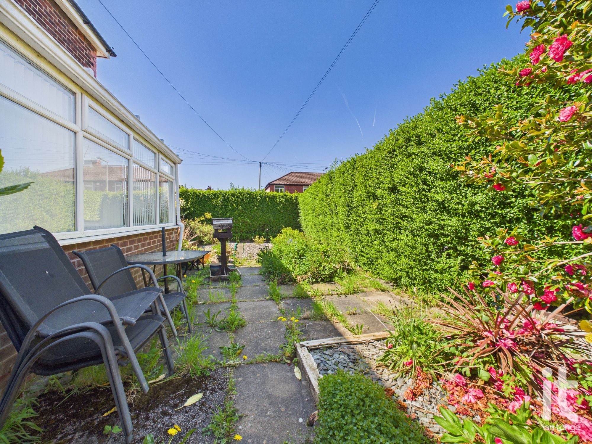 2 bedroom end terraced house For Sale in Stockport - Photograph 18.