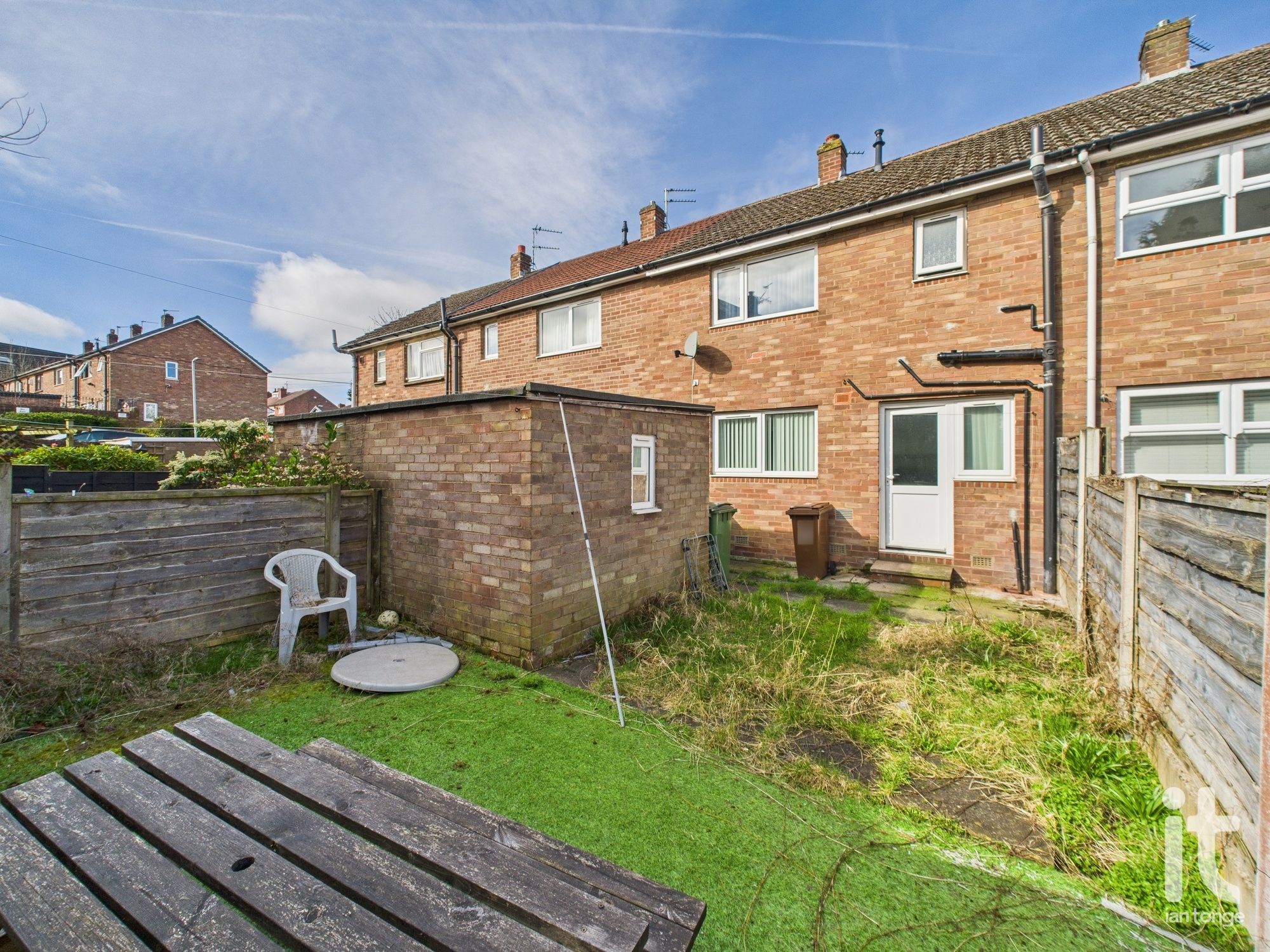 2 bedroom mid terraced house SSTC in Stockport - Photograph 20.