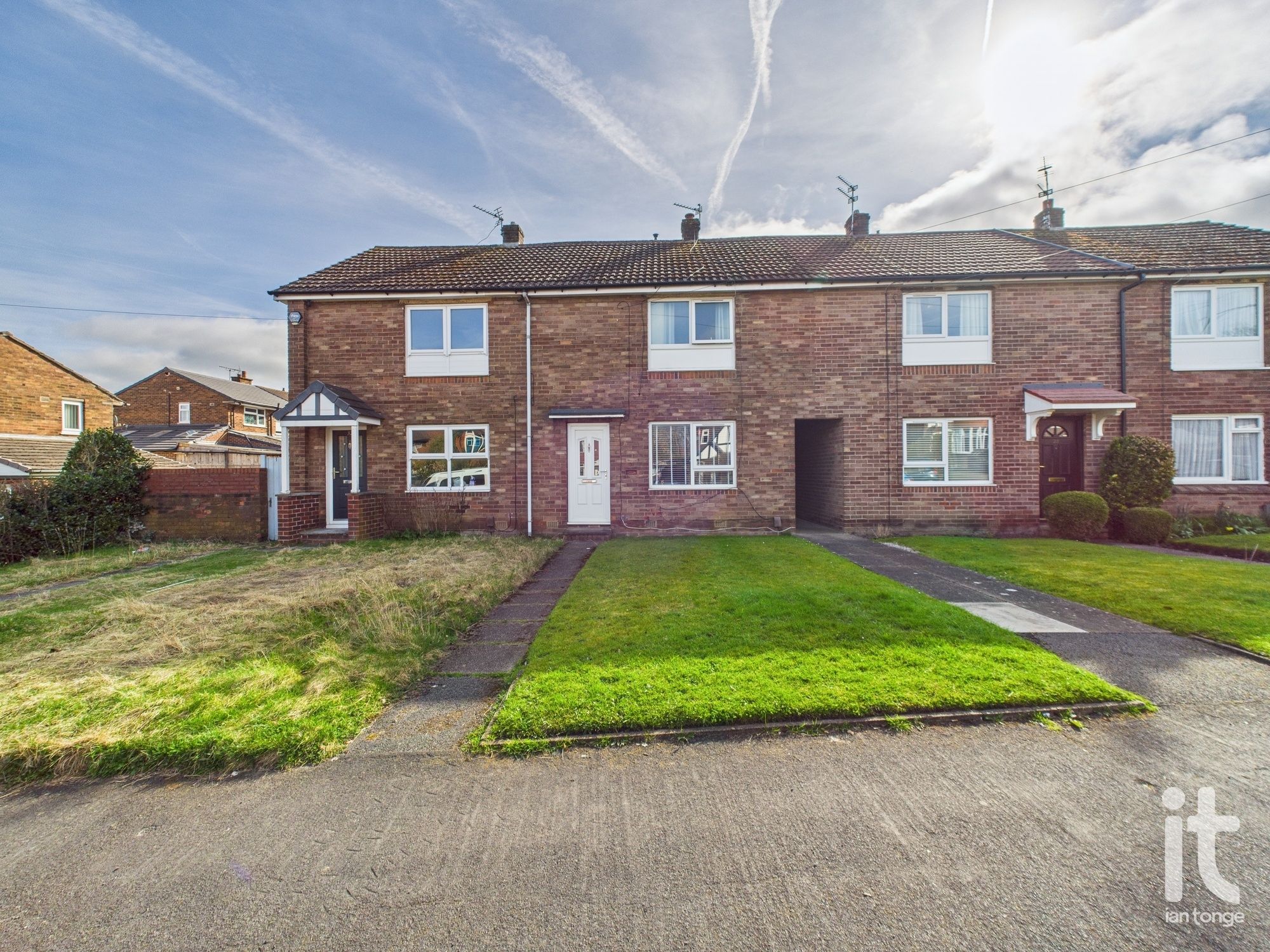 2 bedroom mid terraced house SSTC in Stockport - Photograph 21.