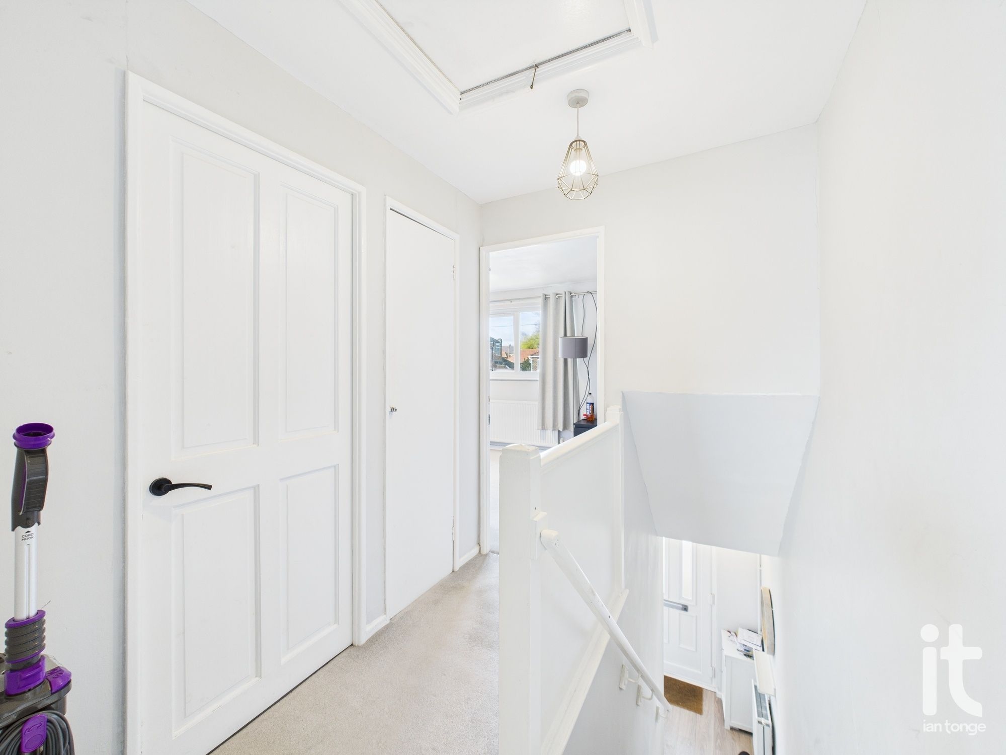 2 bedroom mid terraced house SSTC in Stockport - Photograph 11.