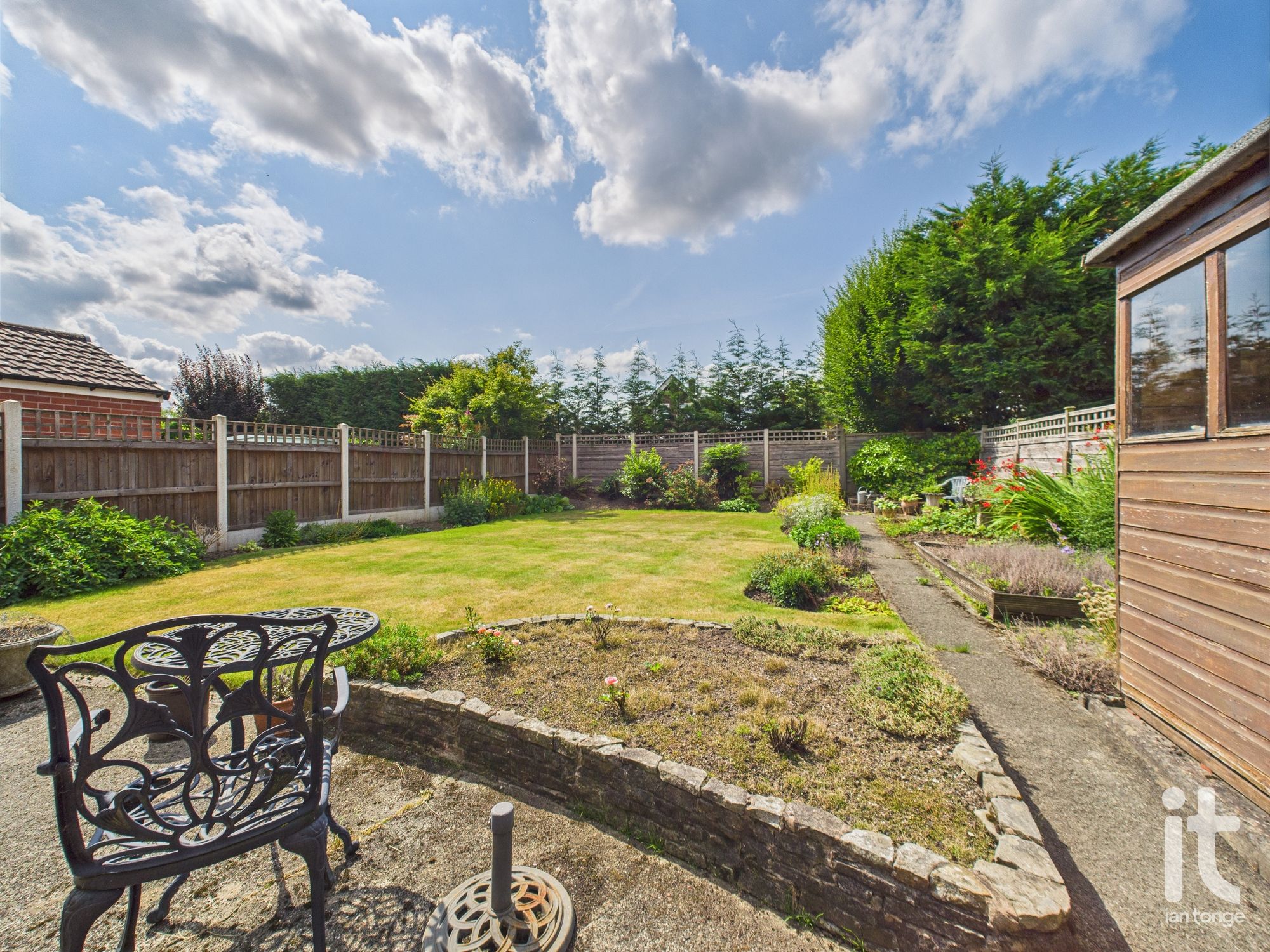 3 bedroom link detached house SSTC in Stockport - Photograph 20.