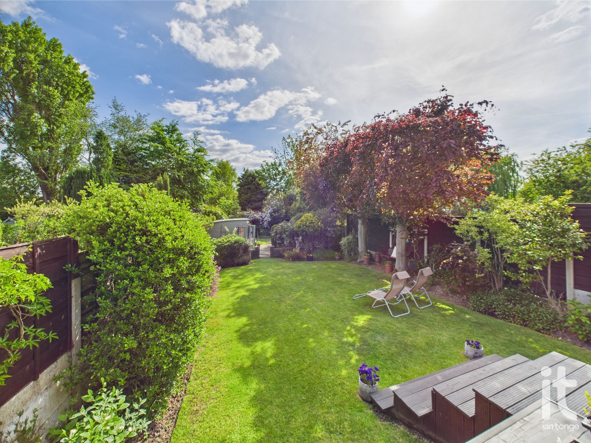 3 bedroom semi-detached house SSTC in Stockport - Photograph 25.