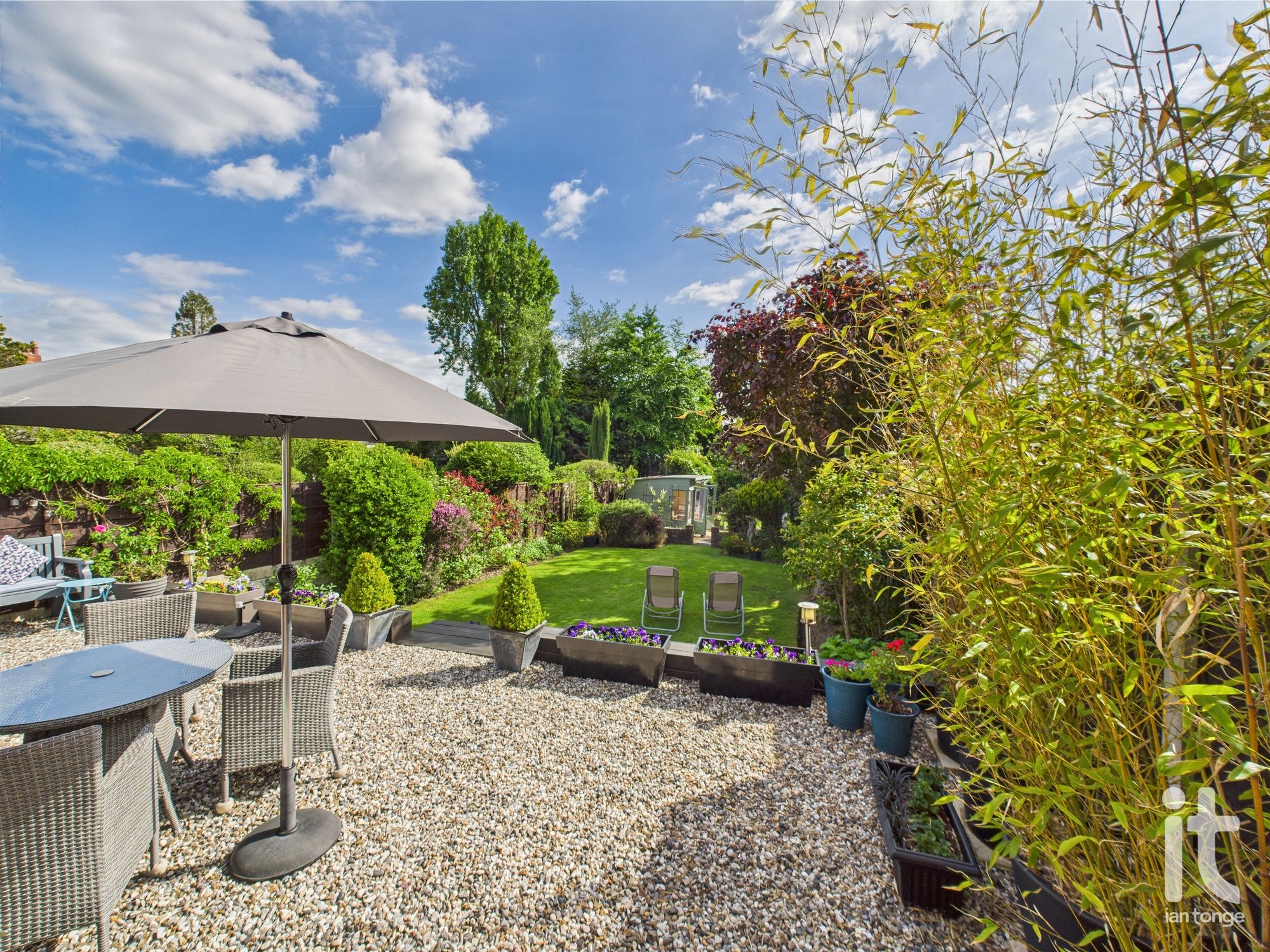 3 bedroom semi-detached house SSTC in Stockport - Photograph 19.