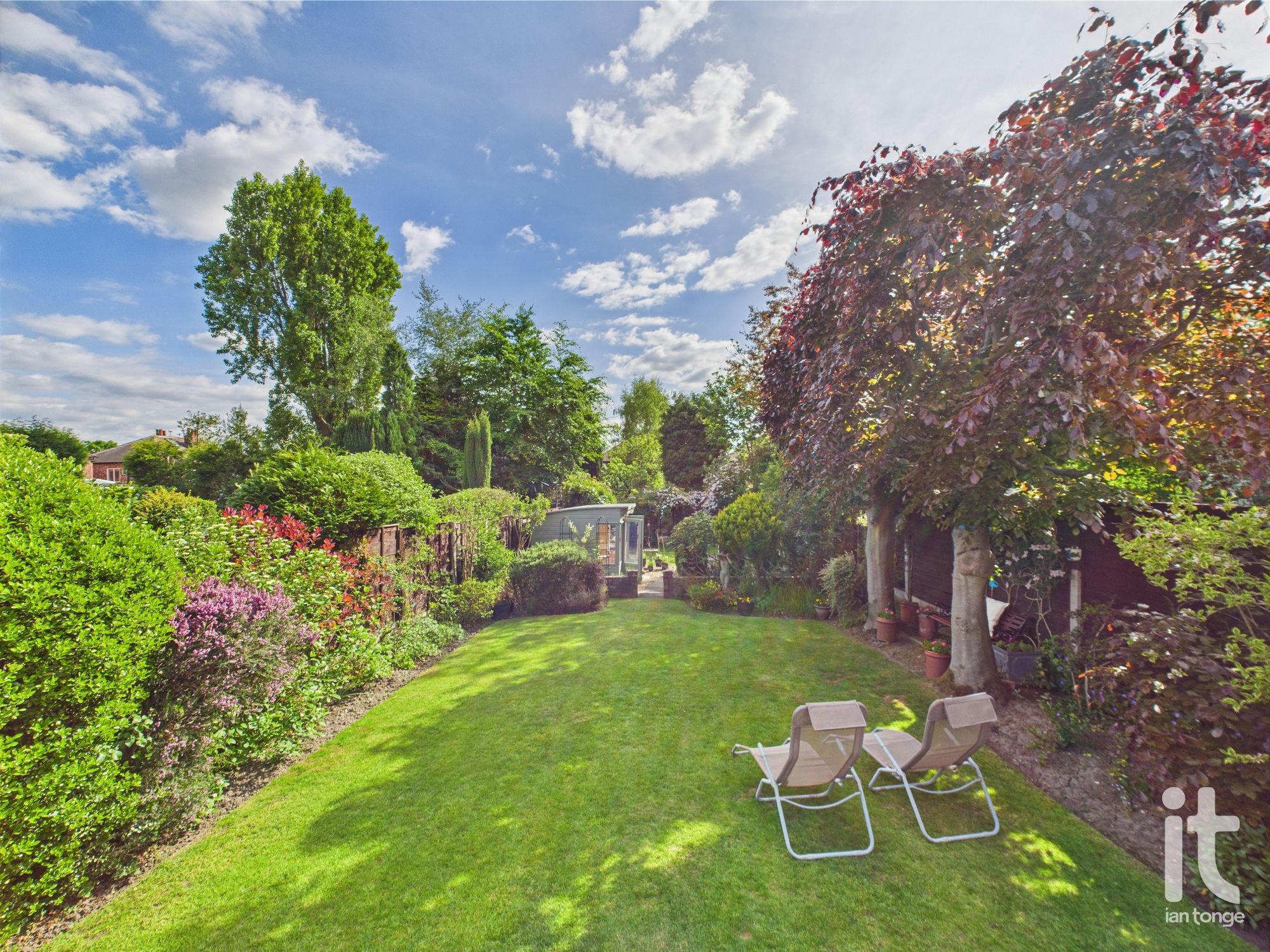 3 bedroom semi-detached house SSTC in Stockport - Photograph 24.