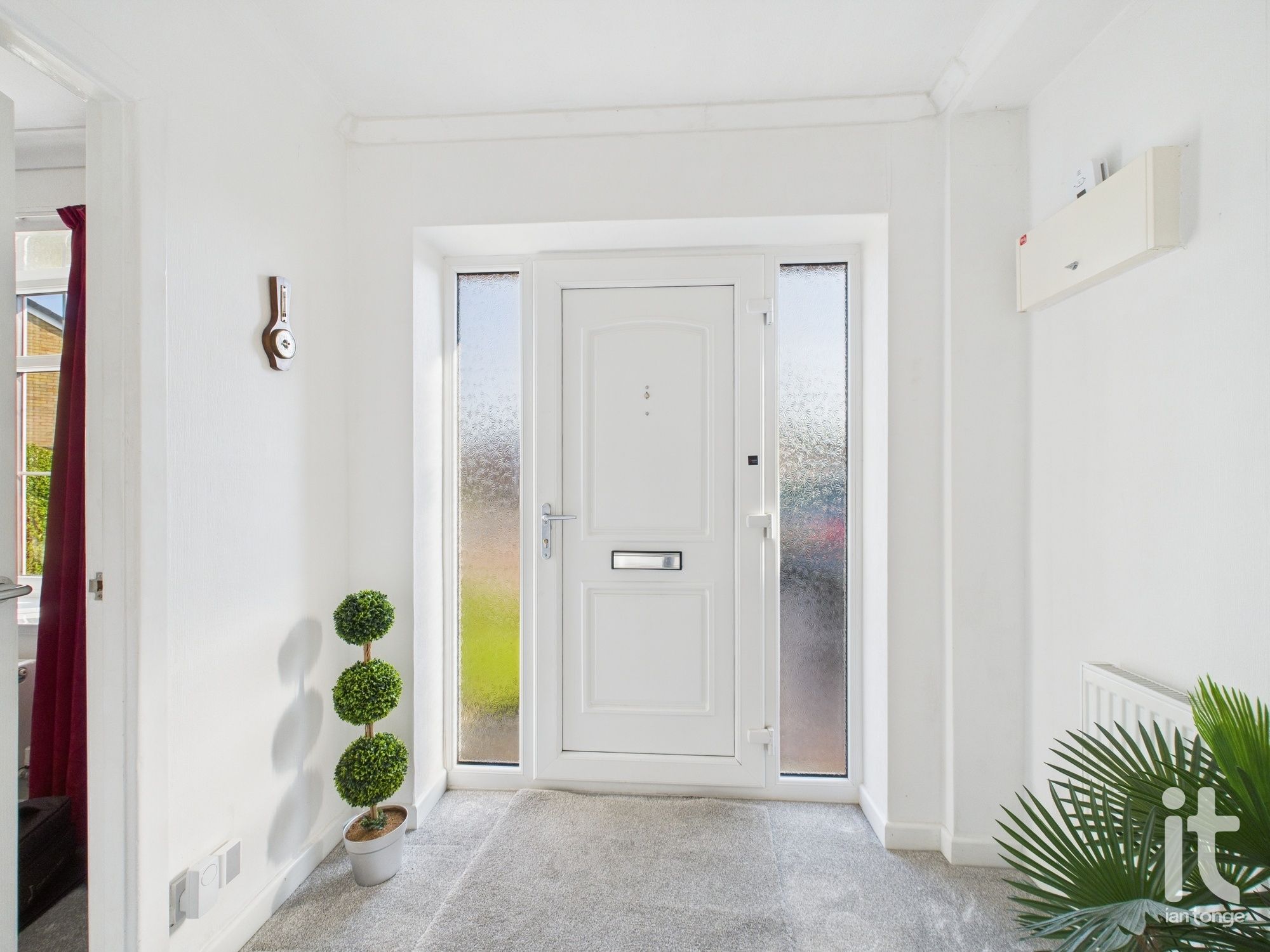 2 bedroom semi-detached bungalow SSTC in Stockport - Photograph 12.