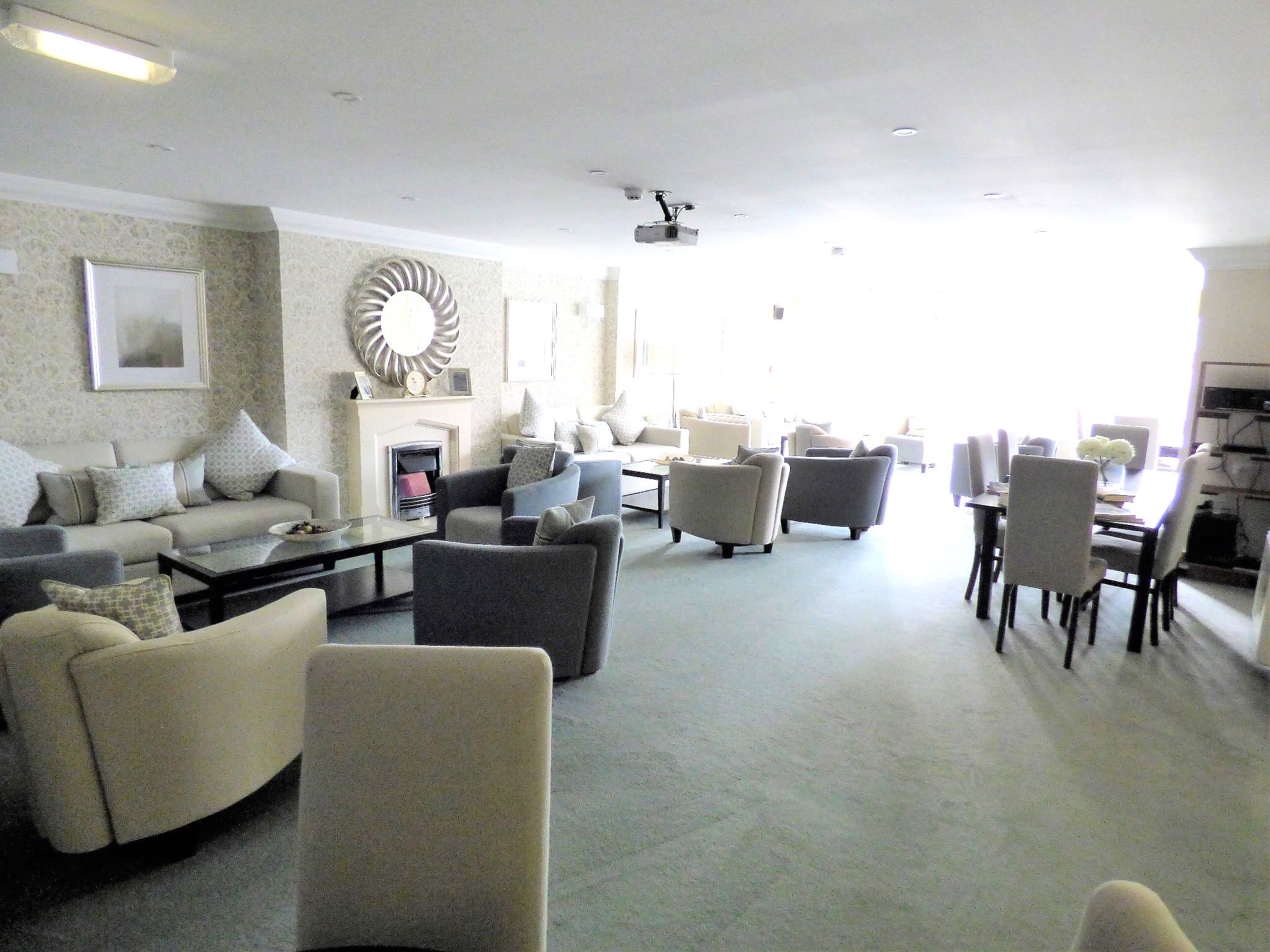 2 bedroom apartment flat/apartment SSTC in Stockport - Photograph 12.