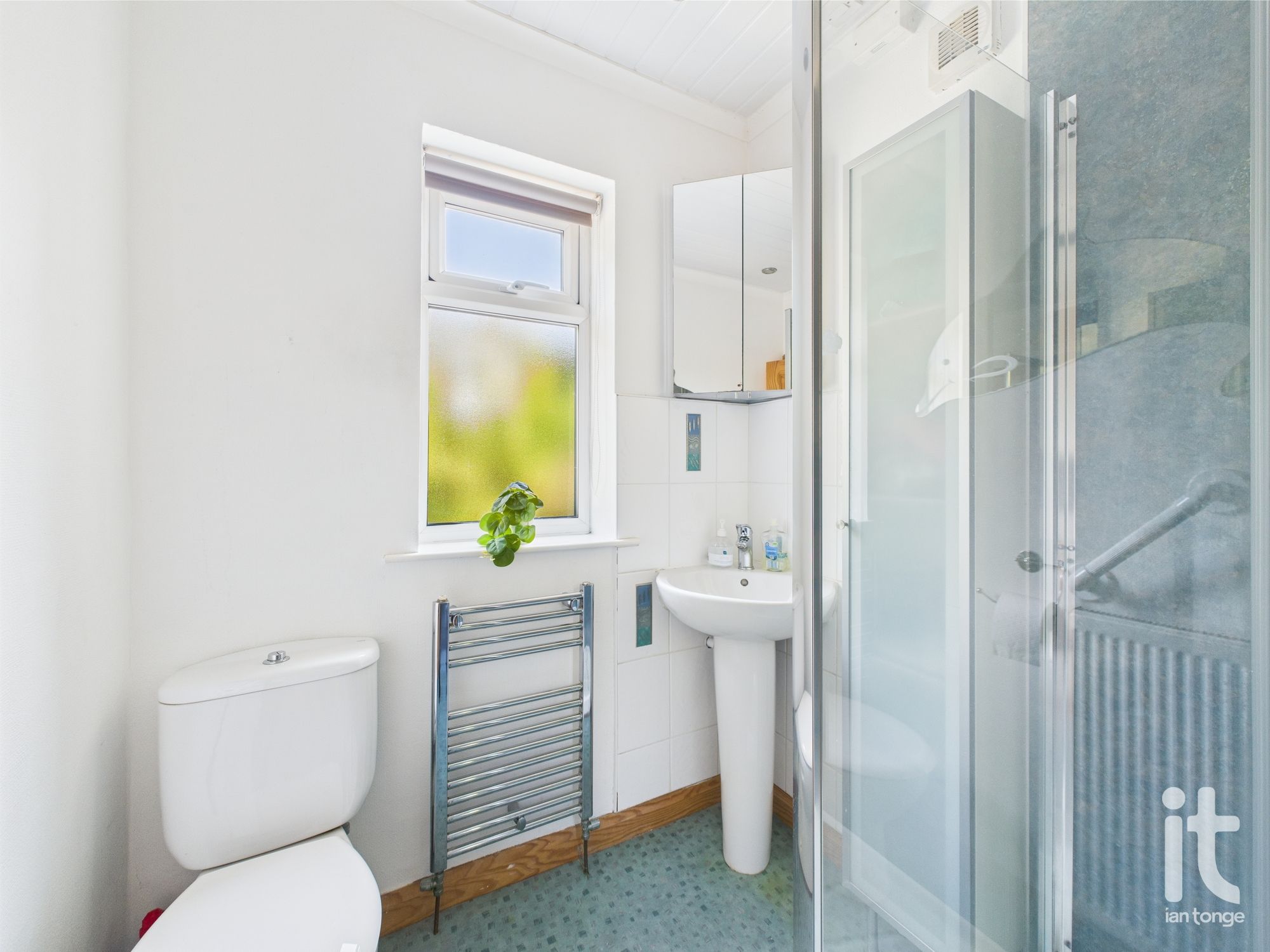 3 bedroom semi-detached house SSTC in Stockport - Photograph 14.