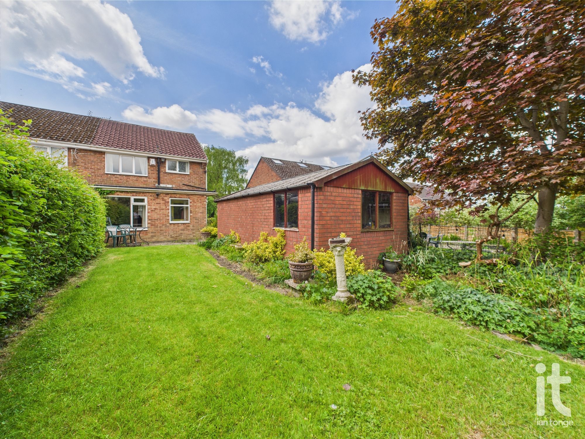 3 bedroom semi-detached house Sold in Stockport - Photograph 4.