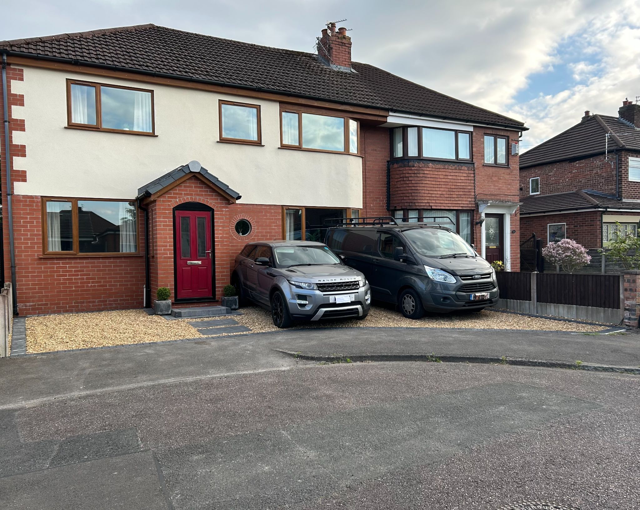 4 bedroom semi-detached house SSTC in Stockport - Photograph 39.