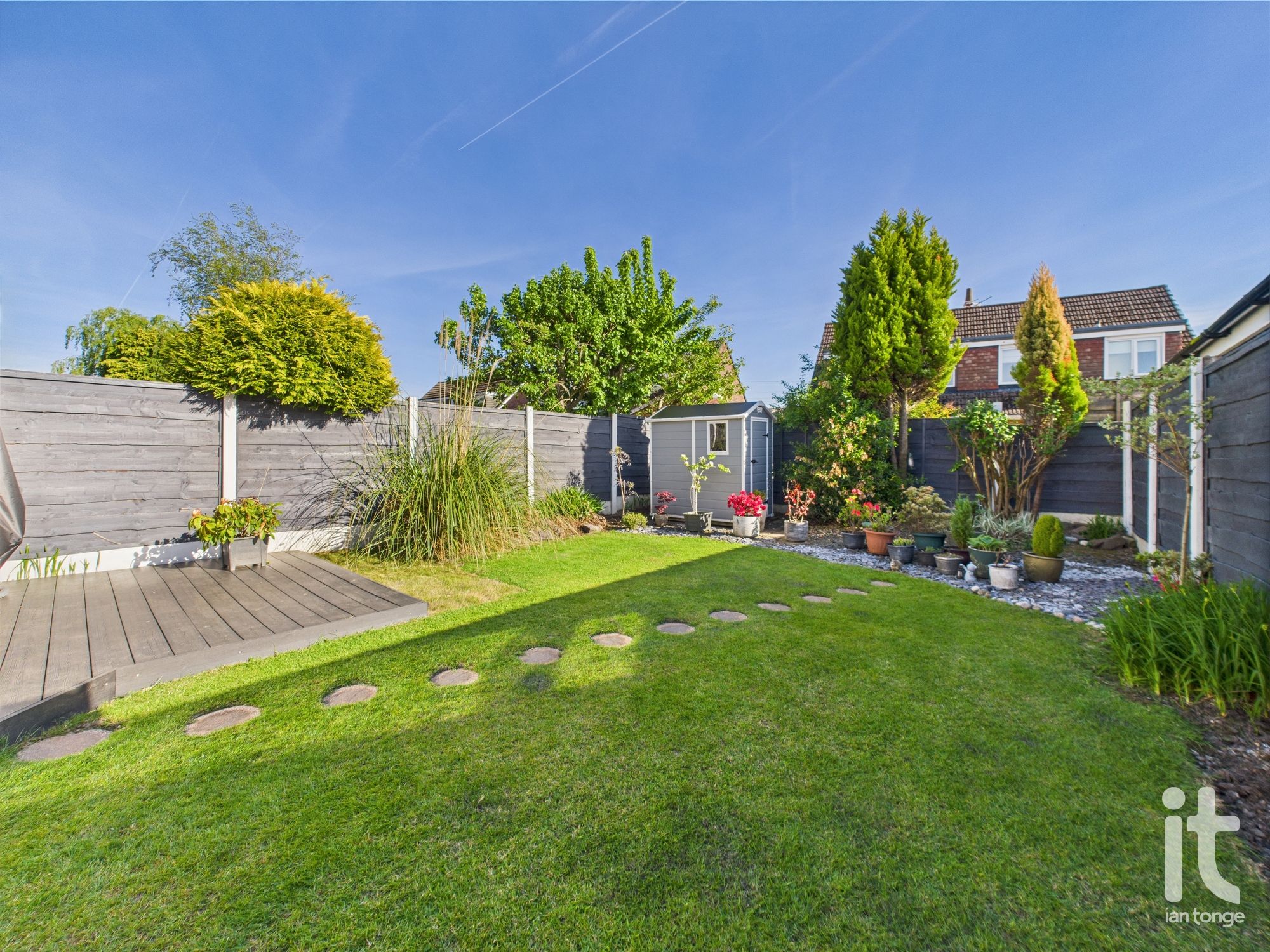 3 bedroom semi-detached house SSTC in Stockport - Photograph 21.