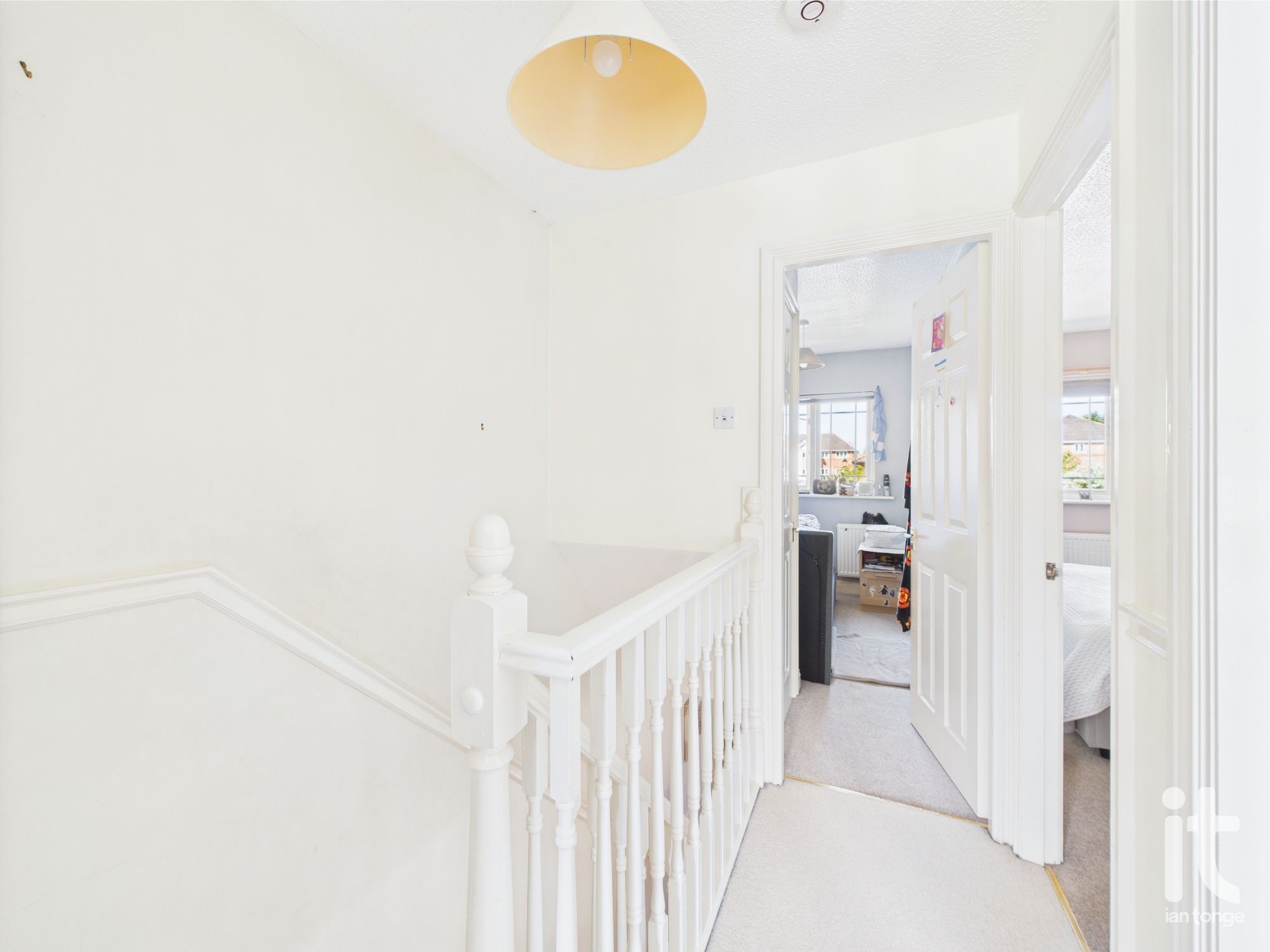 3 bedroom end terraced house For Sale in Stockport - Photograph 9.