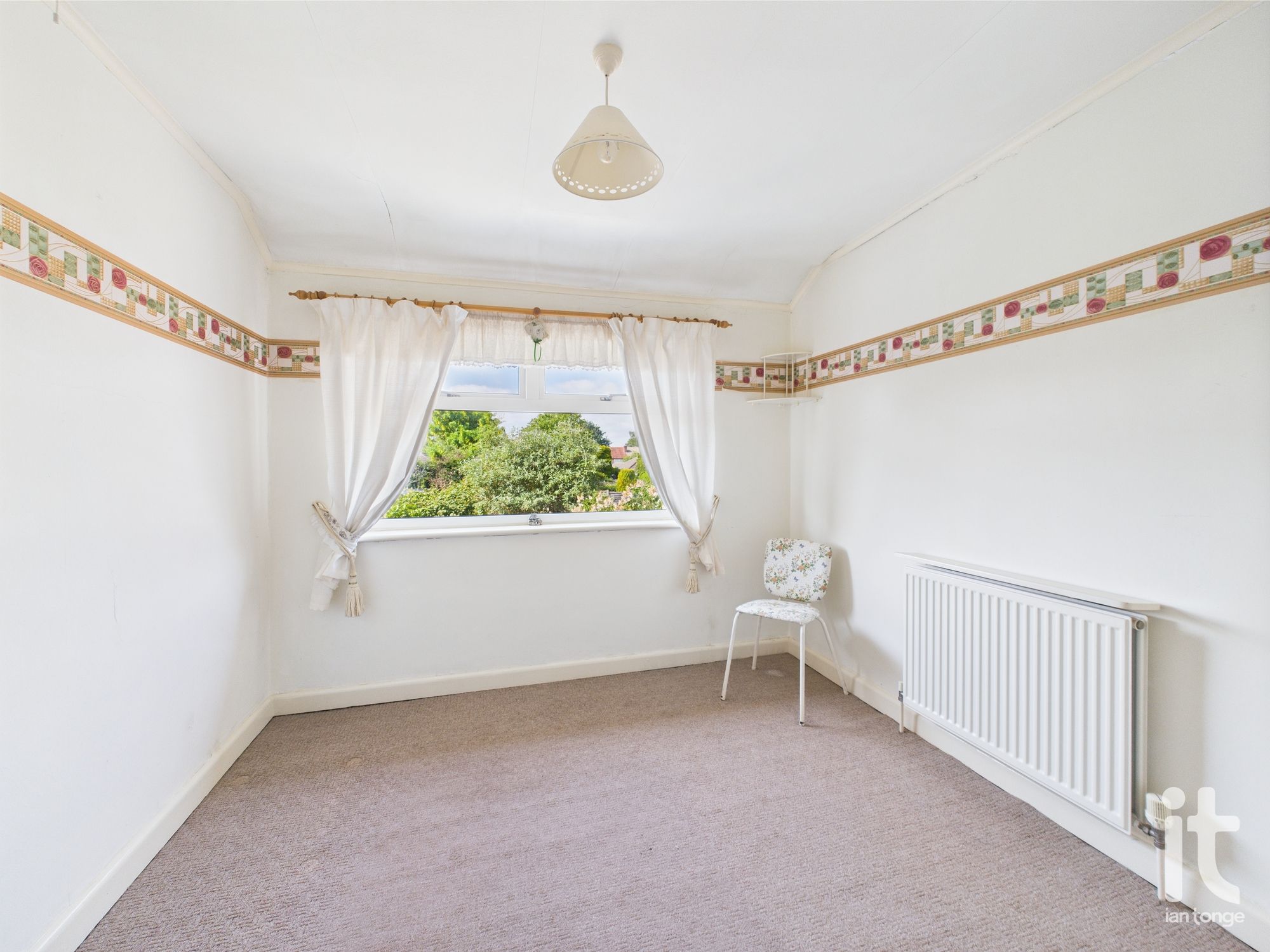 2 bedroom semi-detached house SSTC in Stockport - Photograph 13.