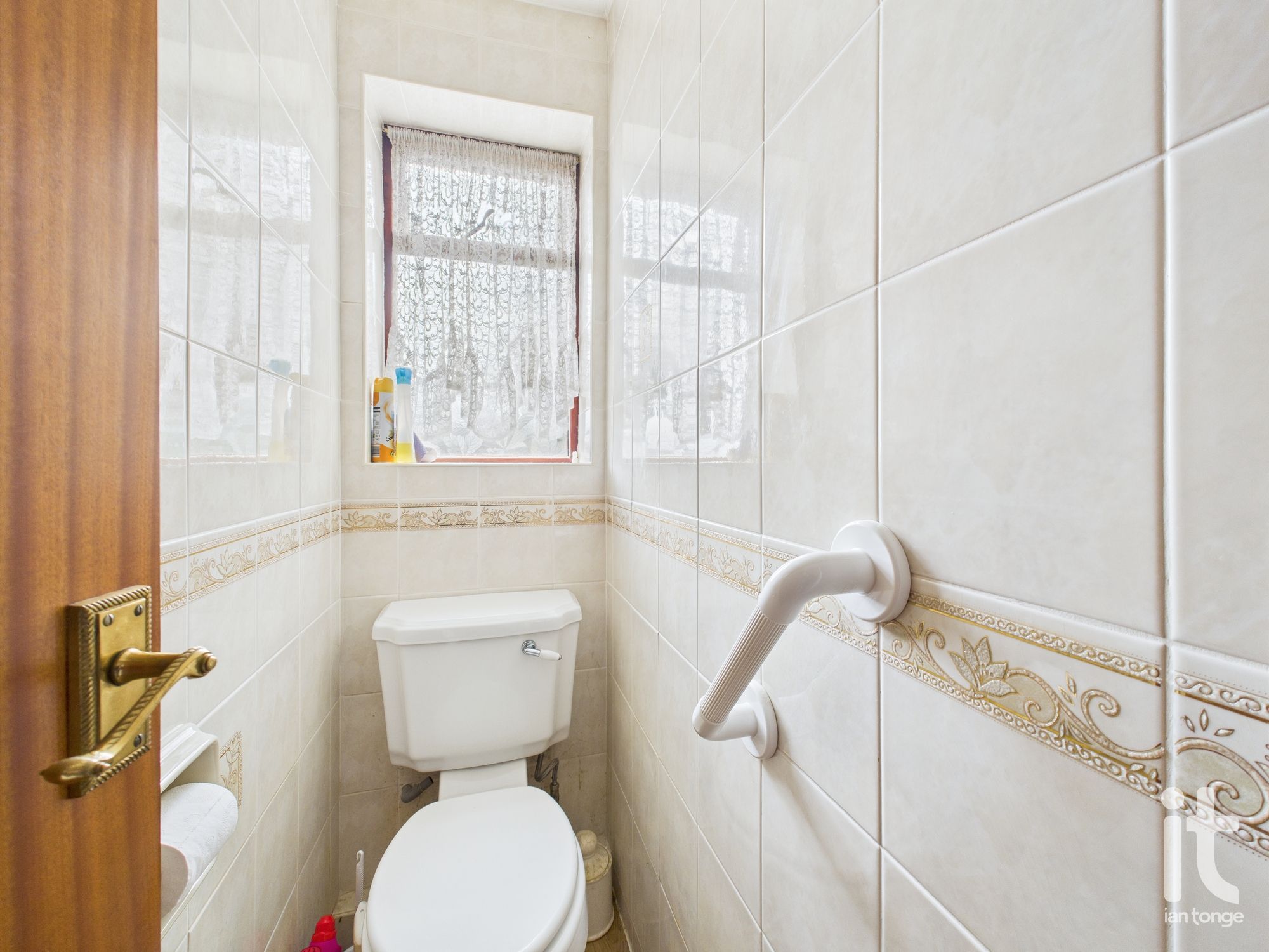 3 bedroom link detached house Under Offer in Stockport - Photograph 19.