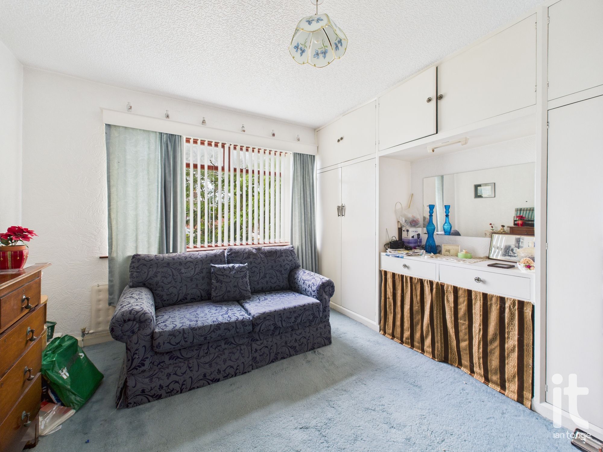 3 bedroom link detached house Under Offer in Stockport - Photograph 13.