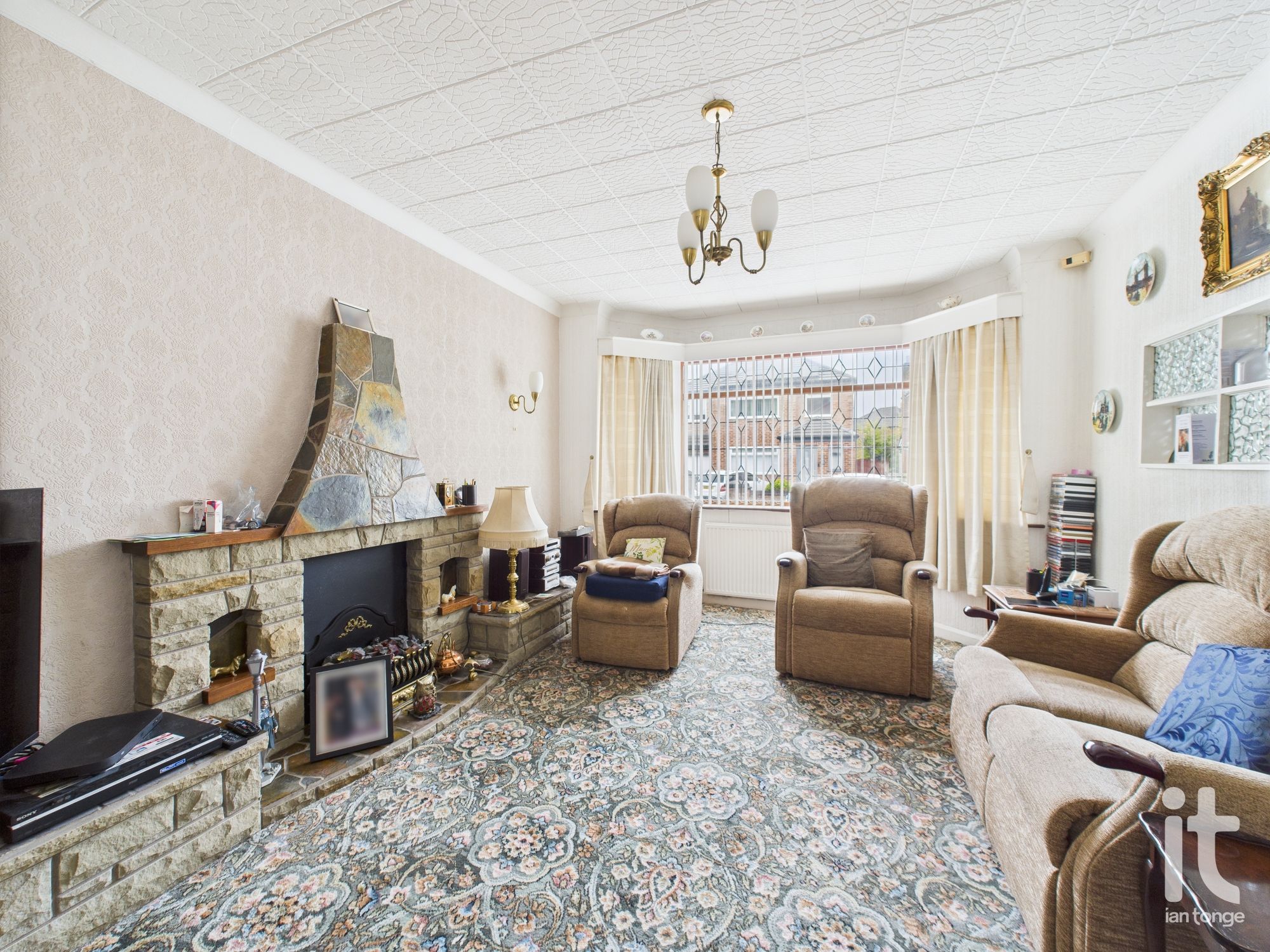 3 bedroom link detached house Under Offer in Stockport - Photograph 5.