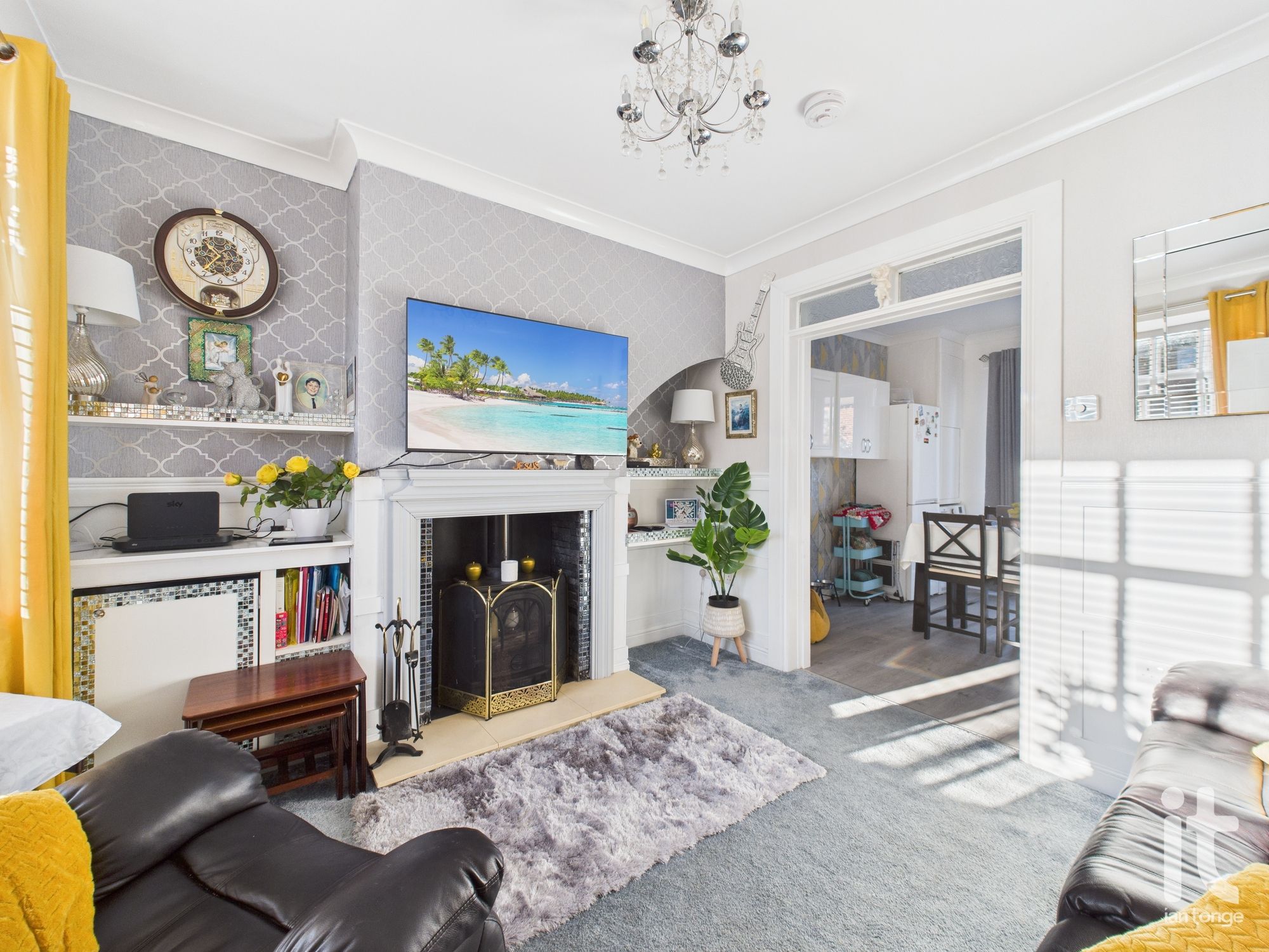 2 bedroom semi-detached house SSTC in Stockport - Photograph 6.