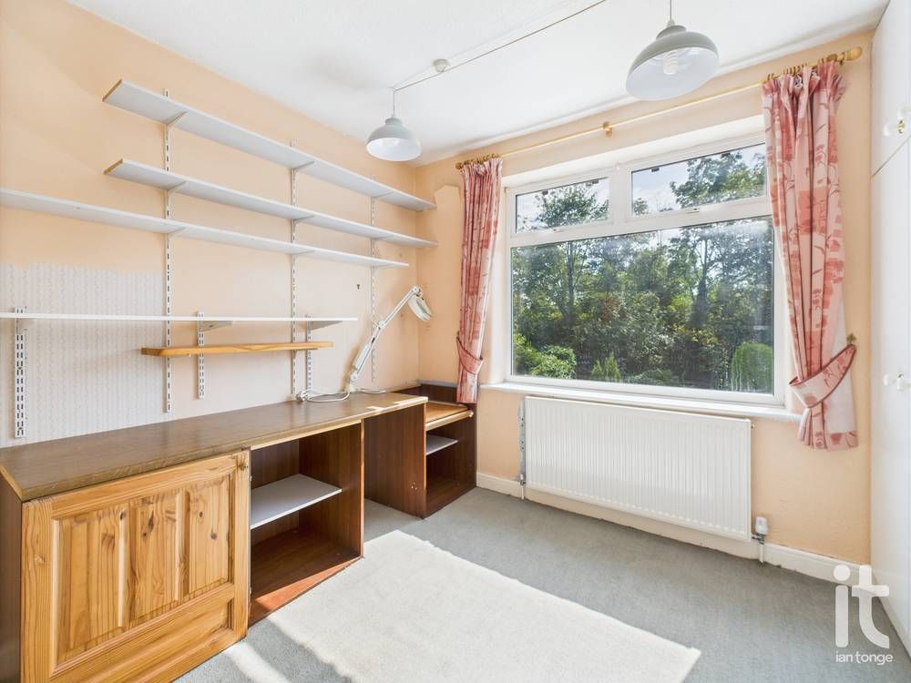 3 bedroom semi-detached house SSTC in Stockport - Photograph 13.