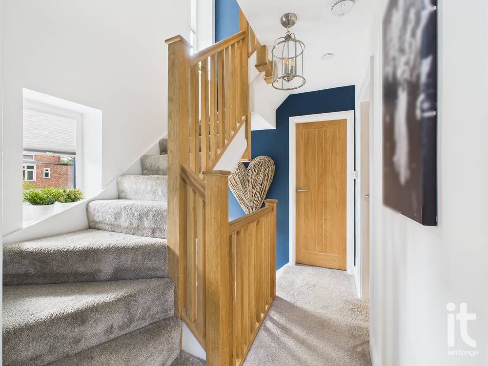 3 bedroom end terraced house For Sale in Stockport - Photograph 12.
