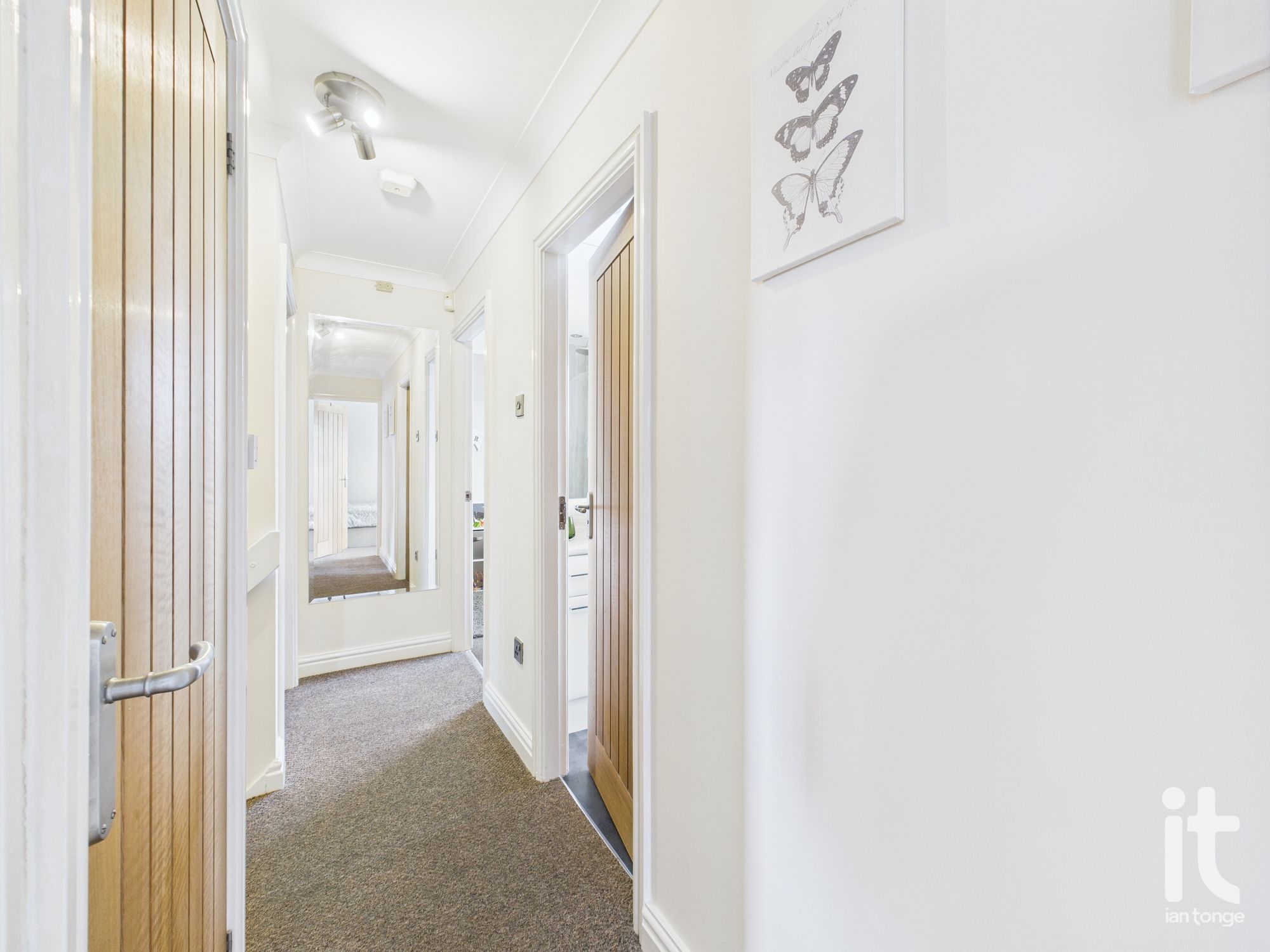4 bedroom detached house Under Offer in Stockport - Photograph 38.