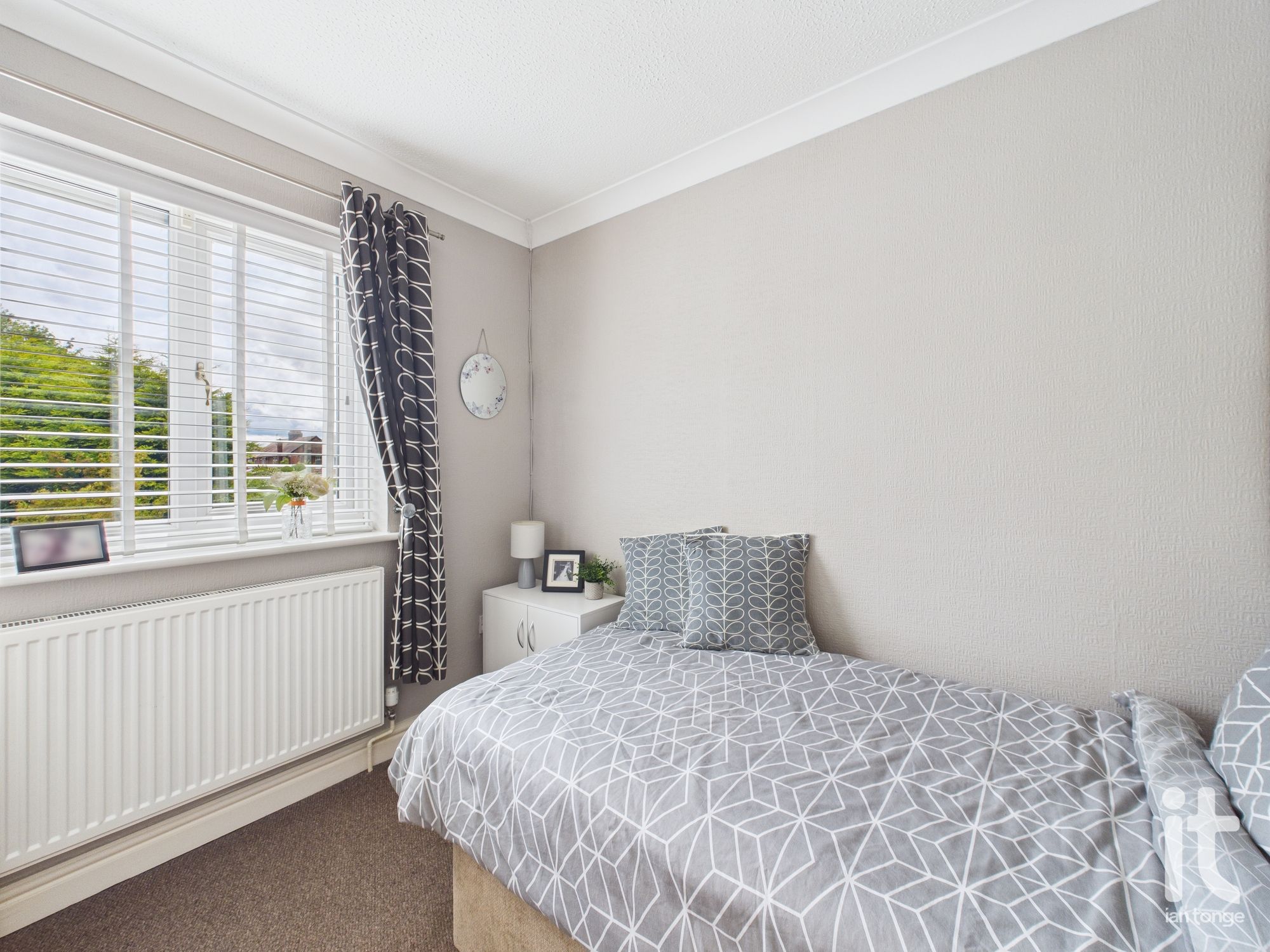 4 bedroom detached house Under Offer in Stockport - Photograph 44.