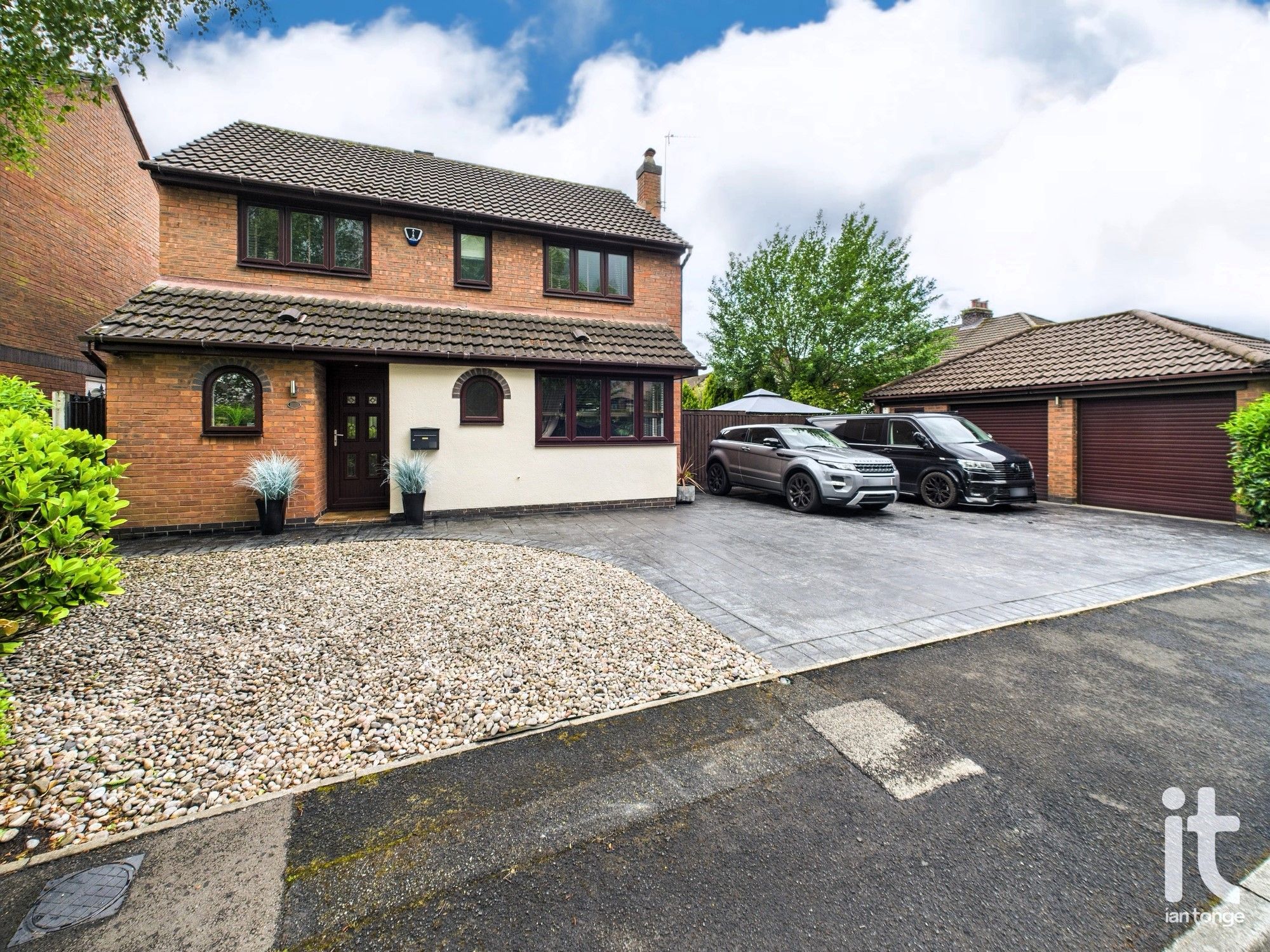 4 bedroom detached house Under Offer in Stockport - Photograph 1.
