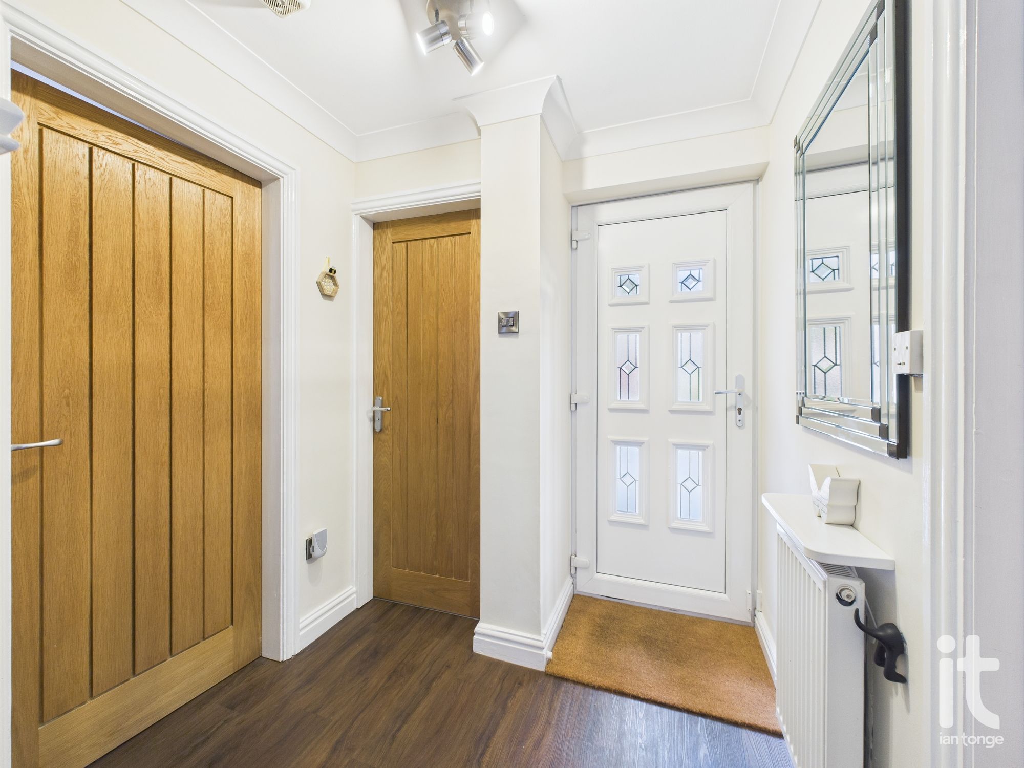 4 bedroom detached house Under Offer in Stockport - Photograph 20.