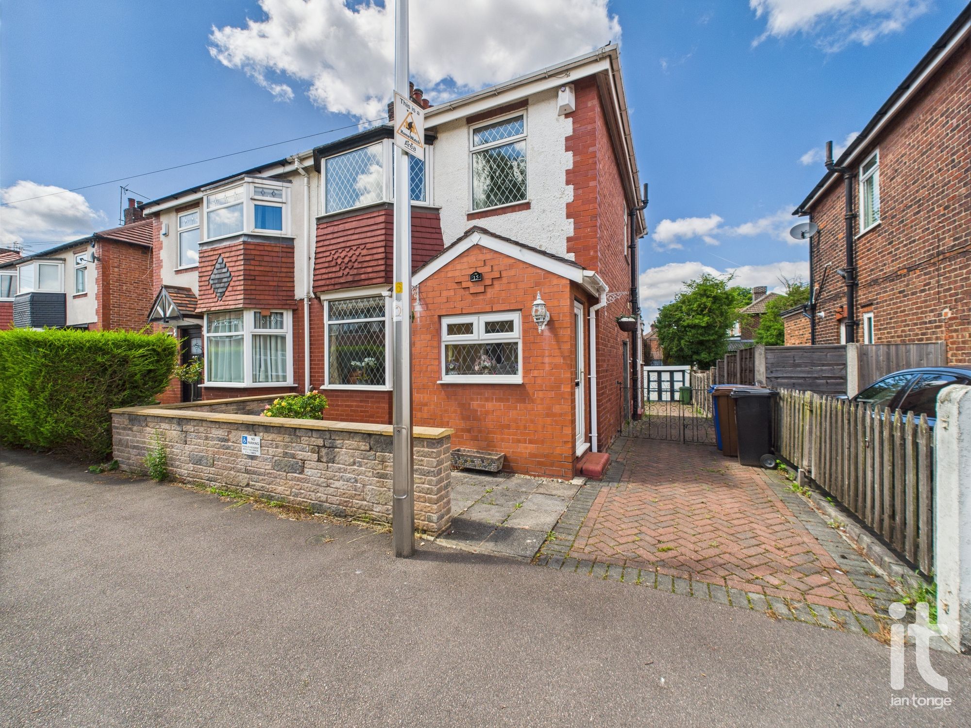 3 bedroom semi-detached house SSTC in Stockport - Photograph 1.