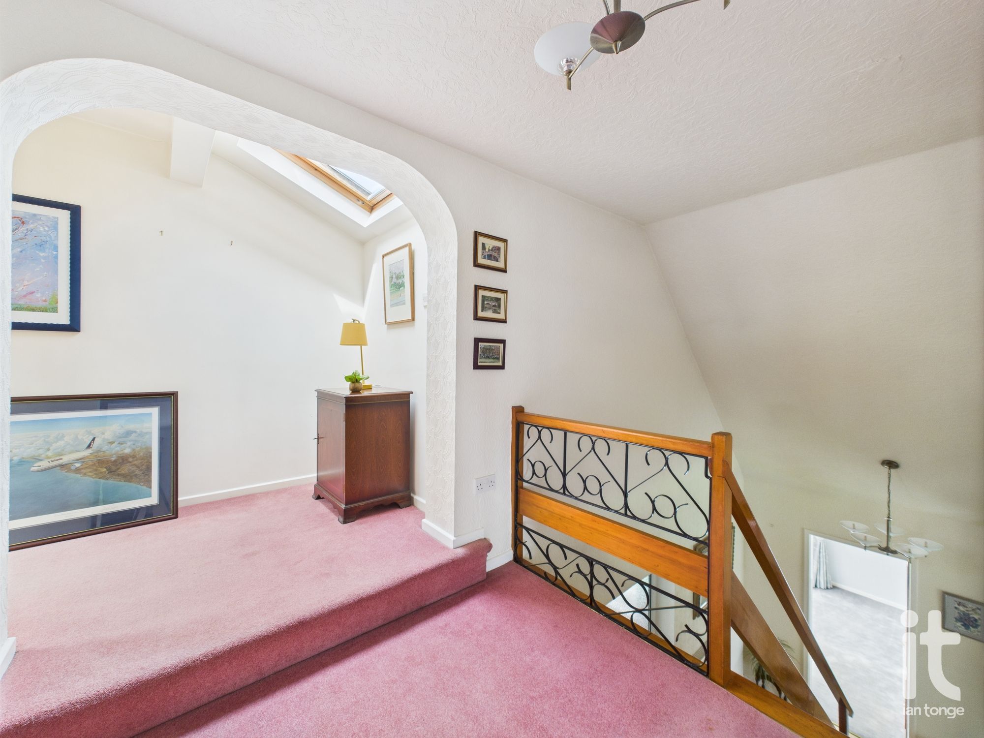 6 bedroom detached house Under Offer in Stockport - Photograph 26.