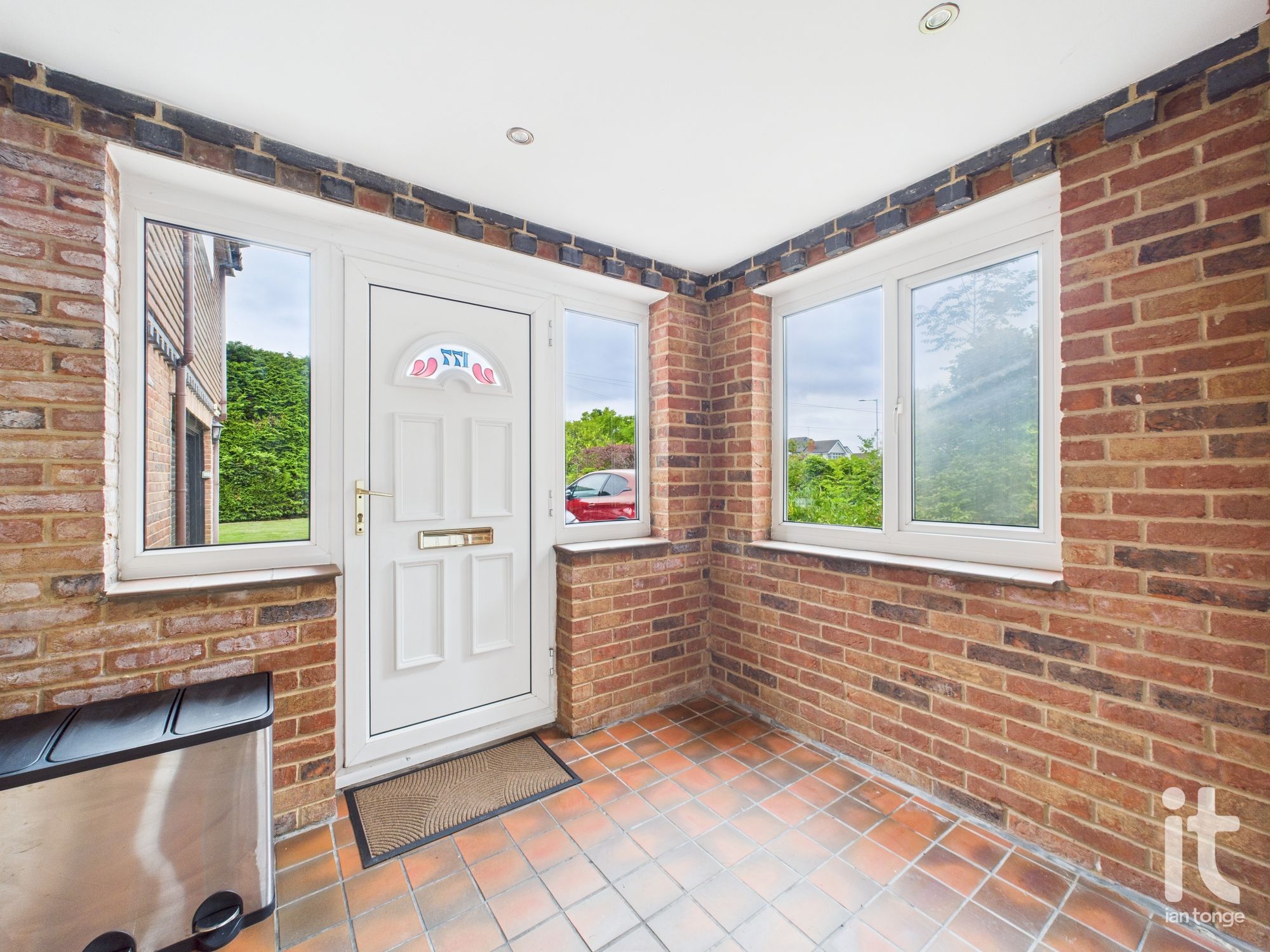 6 bedroom detached house Under Offer in Stockport - Photograph 4.