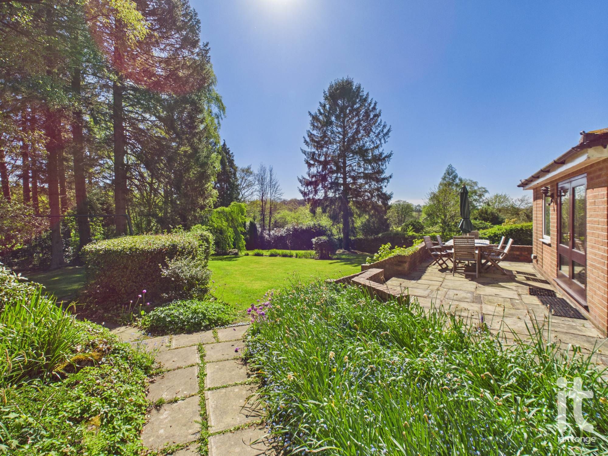 4 bedroom detached house For Sale in Cheshire East - Photograph 25.
