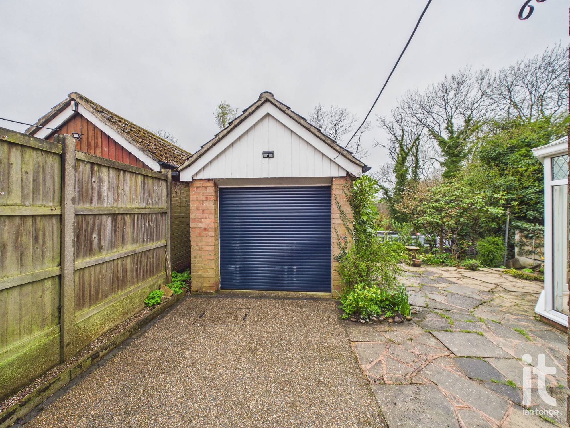 3 bedroom semi-detached house Under Offer in Stockport - Photograph 20.