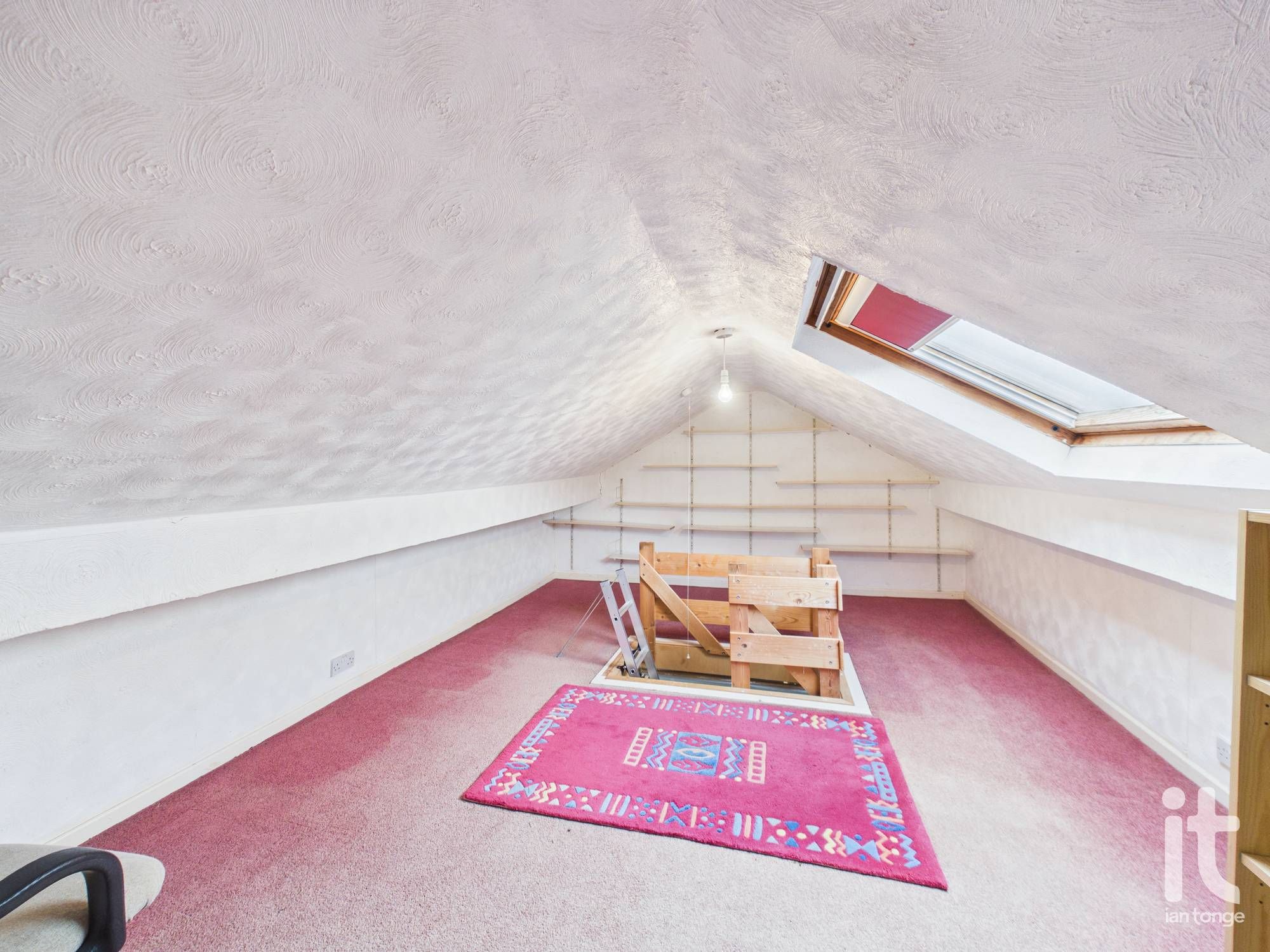 3 bedroom semi-detached house Under Offer in Stockport - Photograph 17.