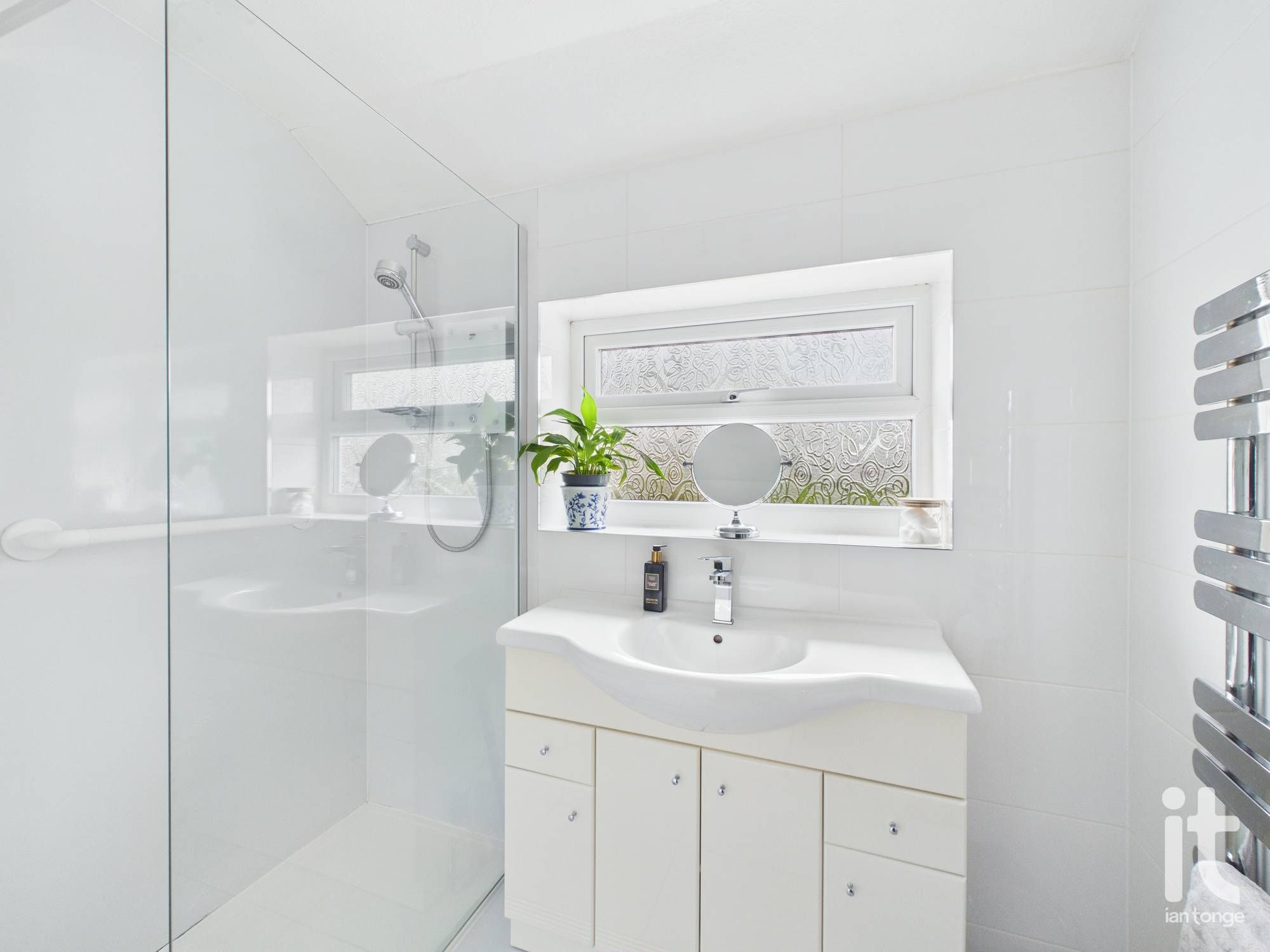 3 bedroom semi-detached house Under Offer in Stockport - Photograph 3.