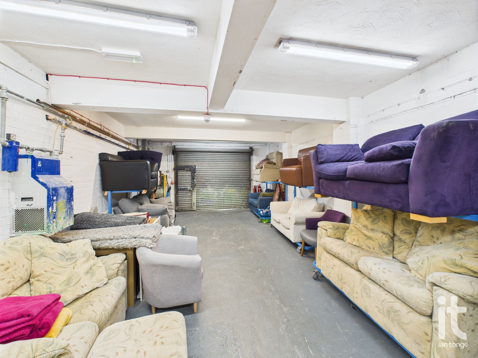 Business Park Under Offer in Stockport - Photograph 9.