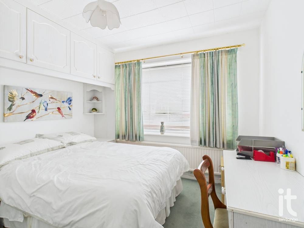 2 bedroom detached bungalow For Sale in Stockport - Photograph 12.