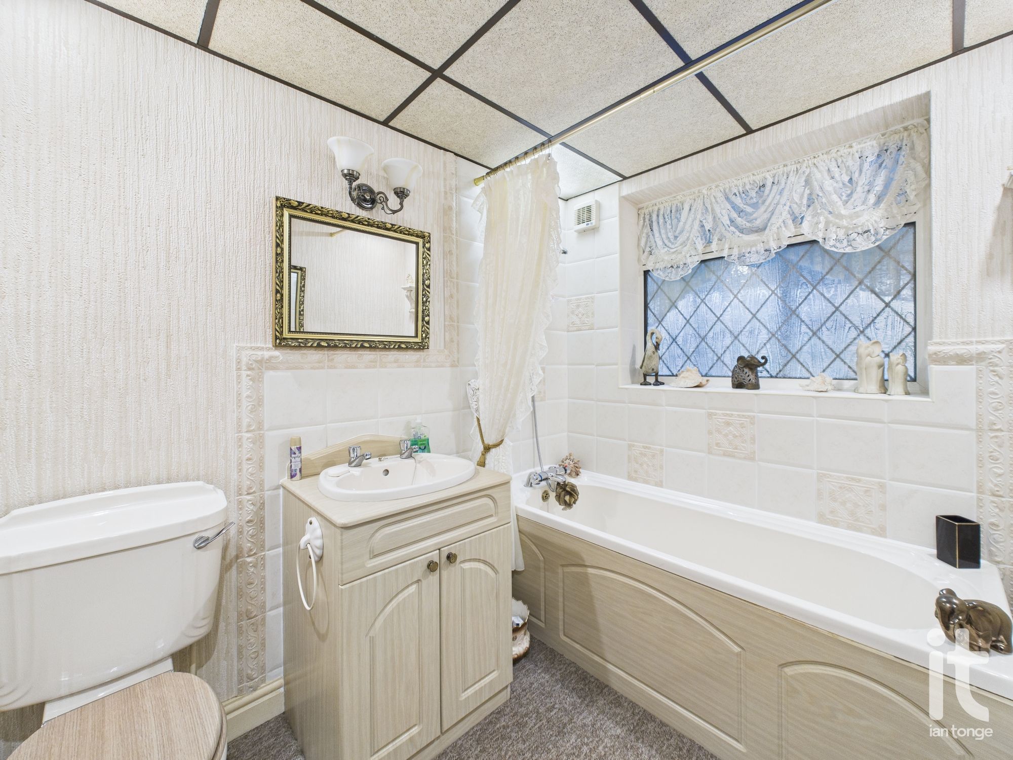 3 bedroom semi-detached dormer house Under Offer in Stockport - Photograph 14.